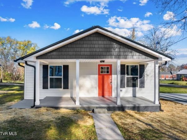 2133 Magnolia Avenue, Morristown, TN 37814