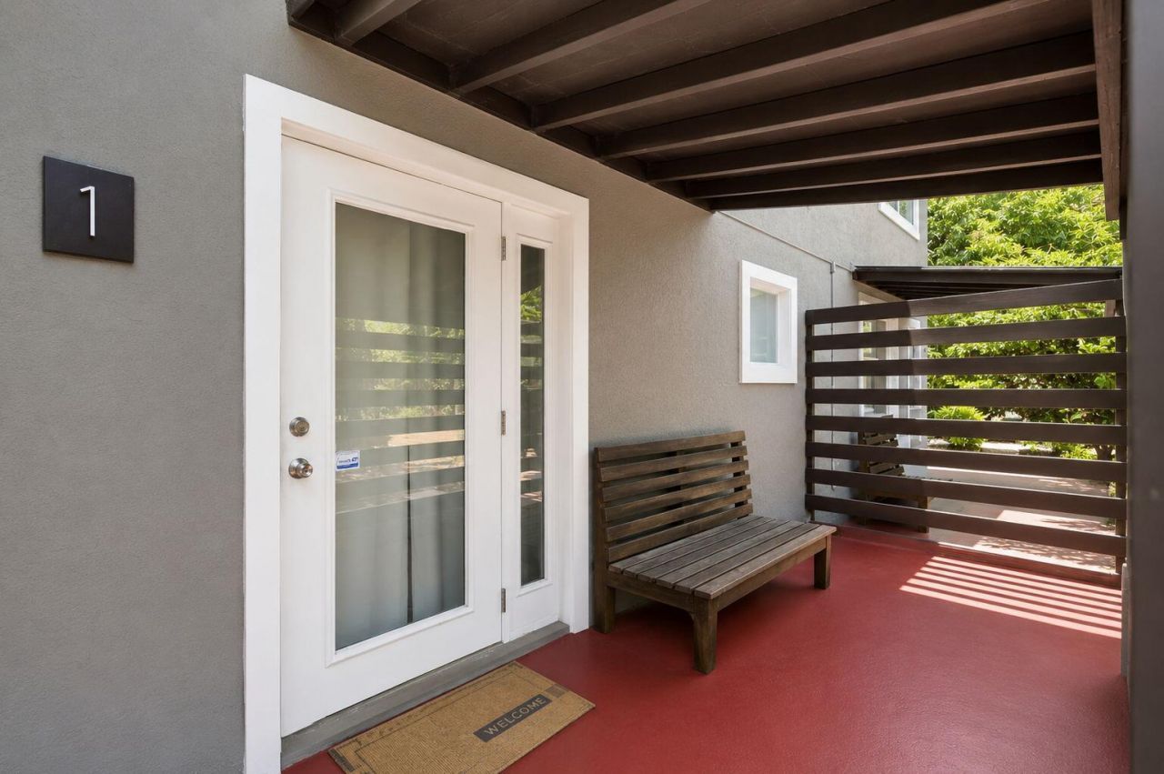 1329 NE 5th Avenue, Fort Lauderdale, FL 33304 Photo