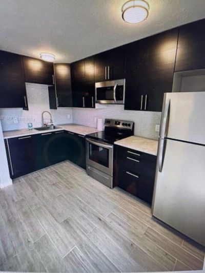1329 NE 5th Avenue, Fort Lauderdale, FL 33304 Photo