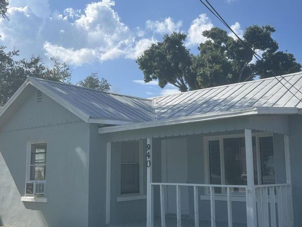 940 19TH Street, Vero Beach, FL 32960