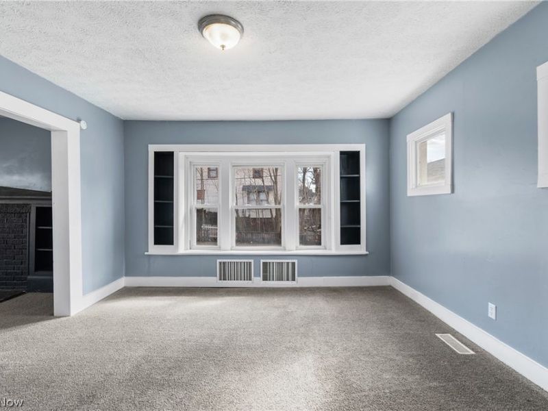 594 Columbia Avenue, Akron, OH 44310 Photo 10