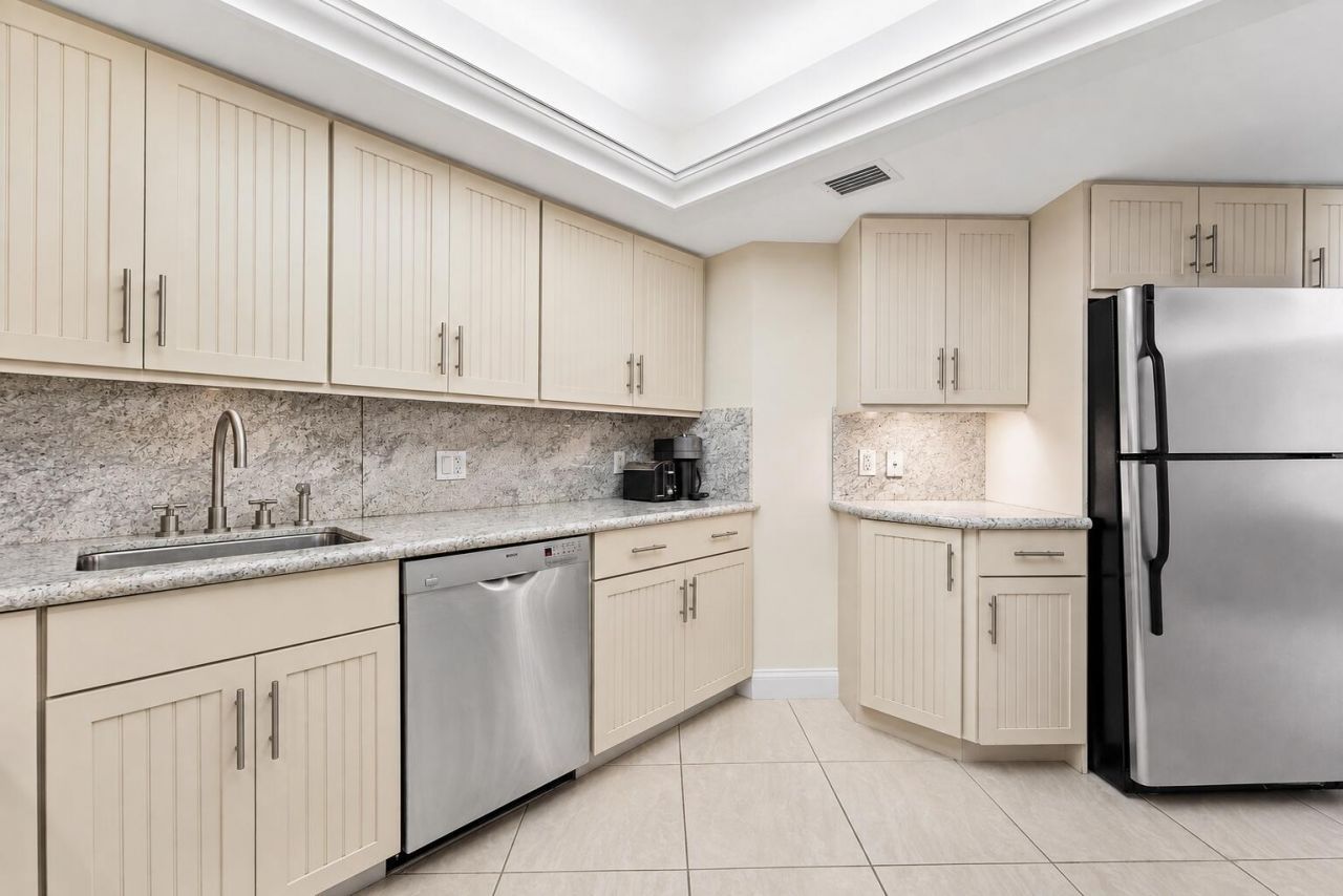 3610 S Ocean Boulevard, Unit 509, South Palm Beach, FL 33480 Photo