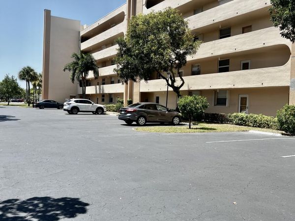 6461 NW 2nd Avenue, Unit 1050, Boca Raton, FL 33487