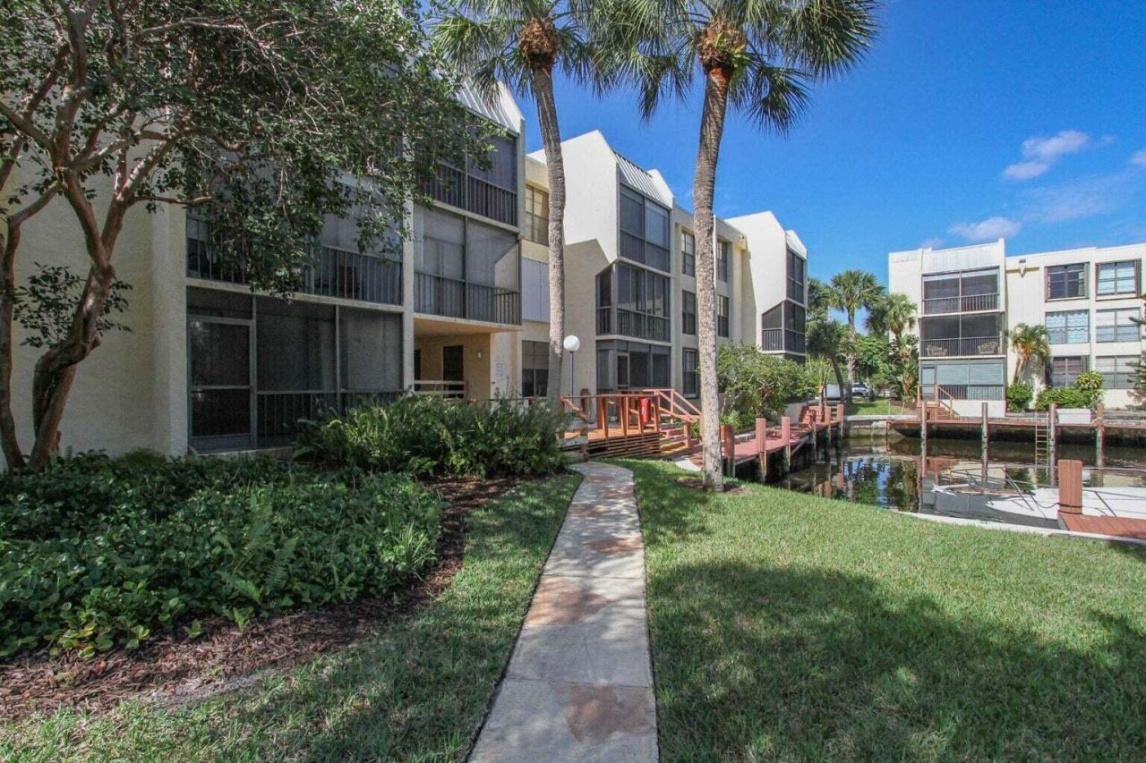 11 Royal Palm Way, Unit 1040, Boca Raton, FL 33432 Photo