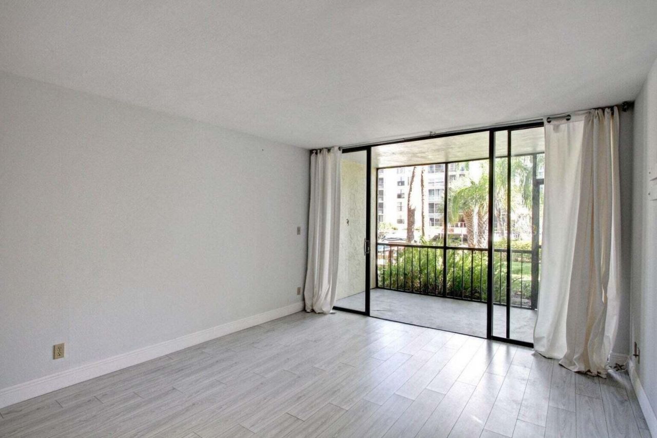 11 Royal Palm Way, Unit 1040, Boca Raton, FL 33432 Photo