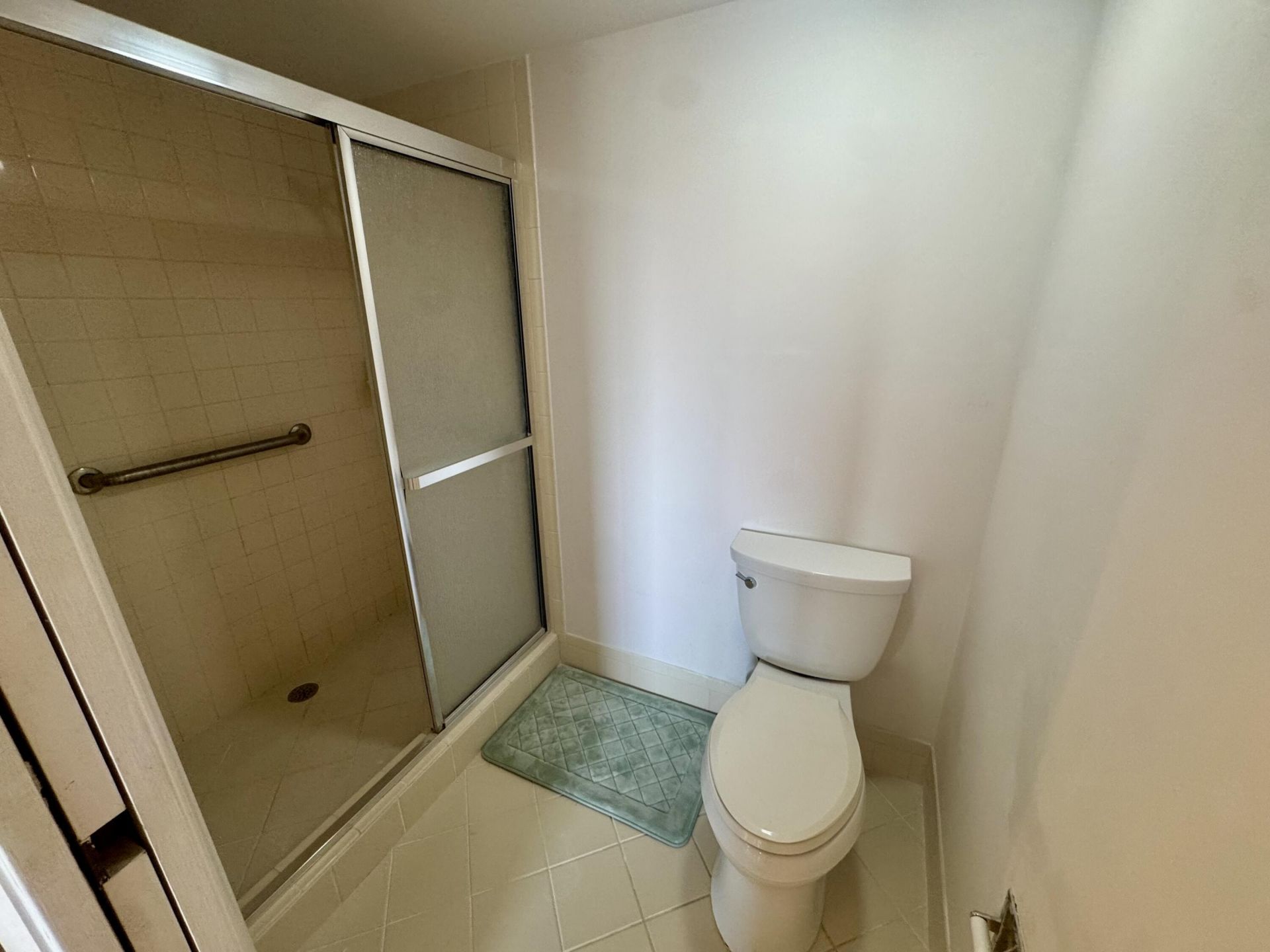 601 Seafarer Circle, Unit 405, Jupiter, FL 33477 Photo