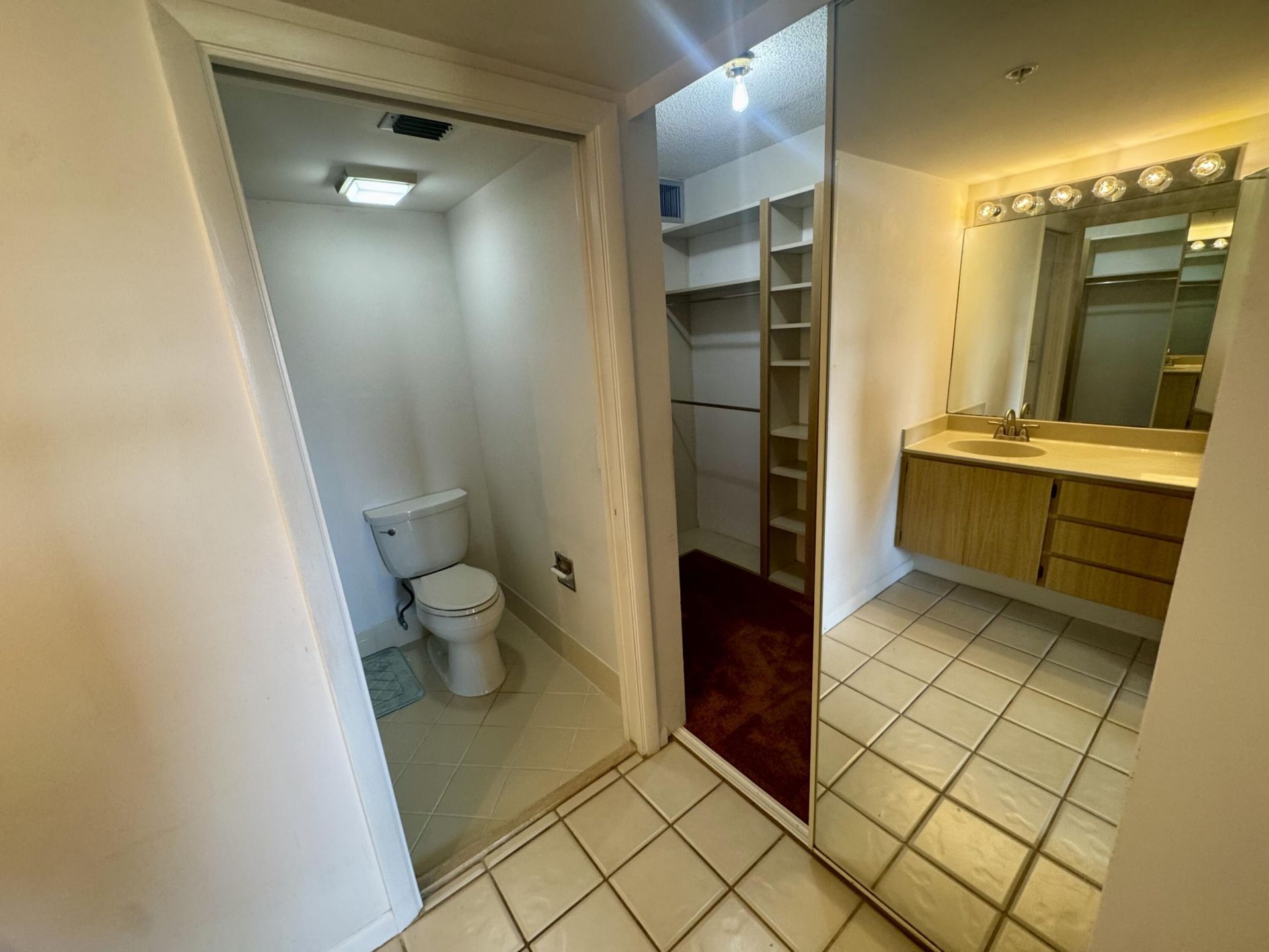 601 Seafarer Circle, Unit 405, Jupiter, FL 33477 Photo