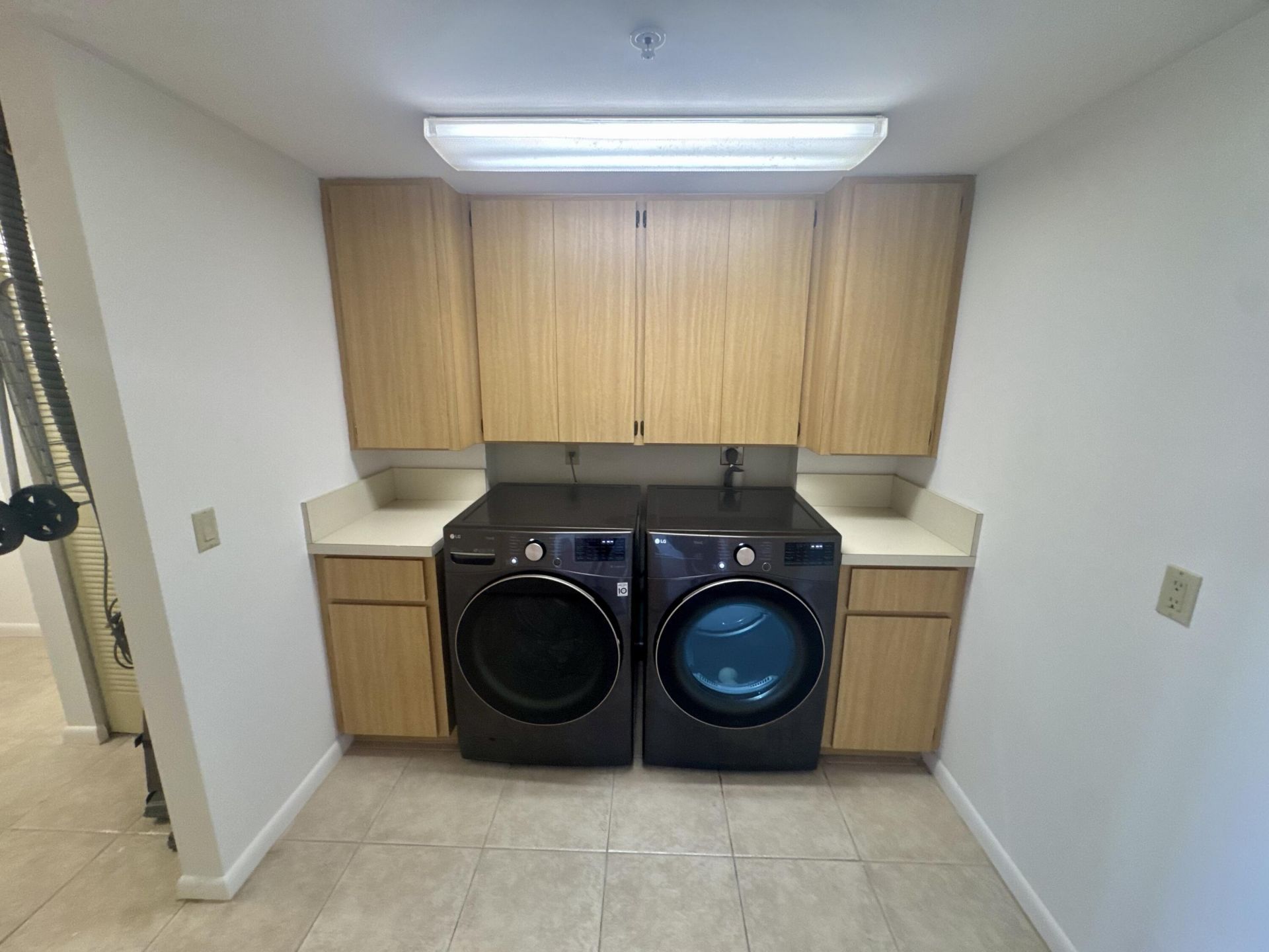 601 Seafarer Circle, Unit 405, Jupiter, FL 33477 Photo