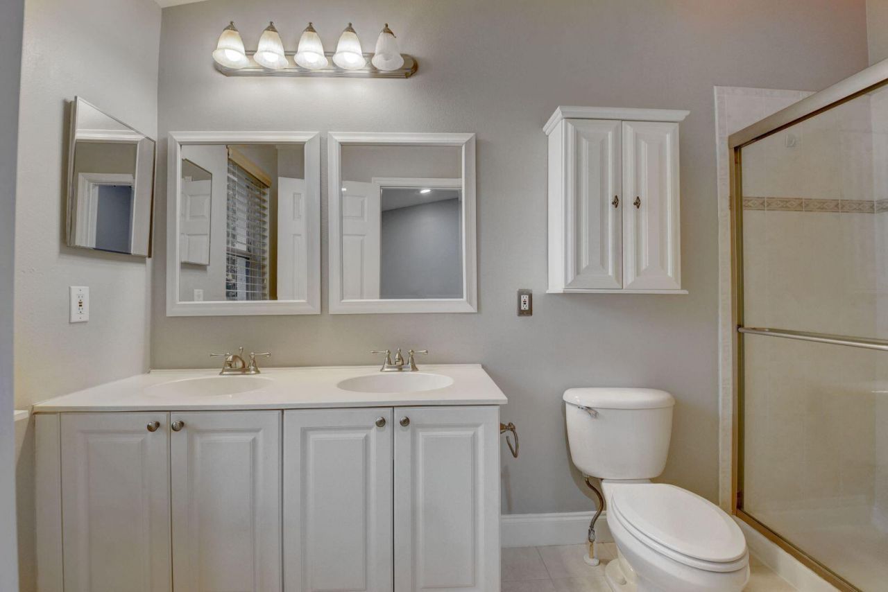 9113 Tremezzo Lane, Boynton Beach, FL 33472 Photo