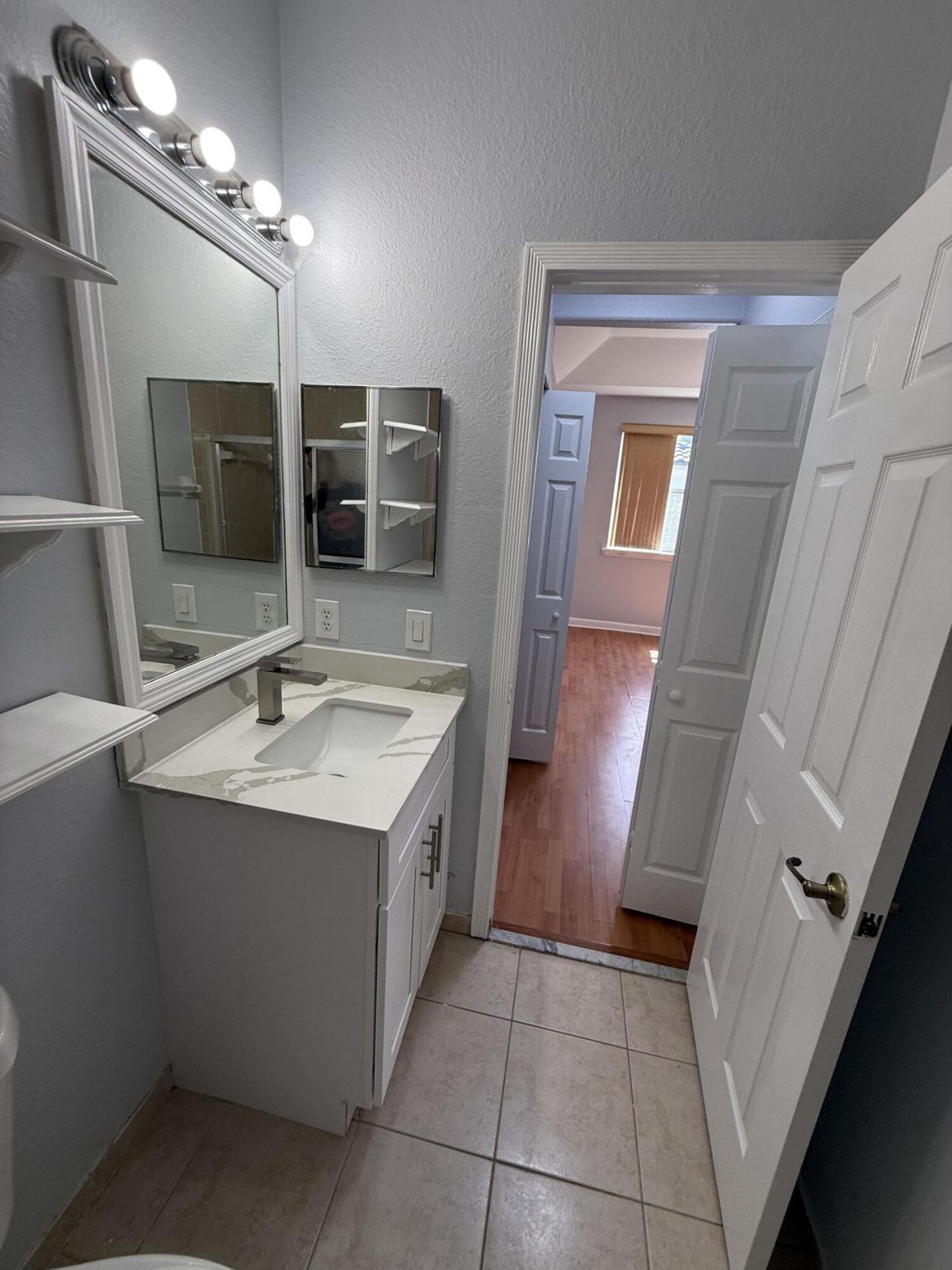 5610 NW 107th Avenue, Unit 1314, Doral, FL 33178 Photo