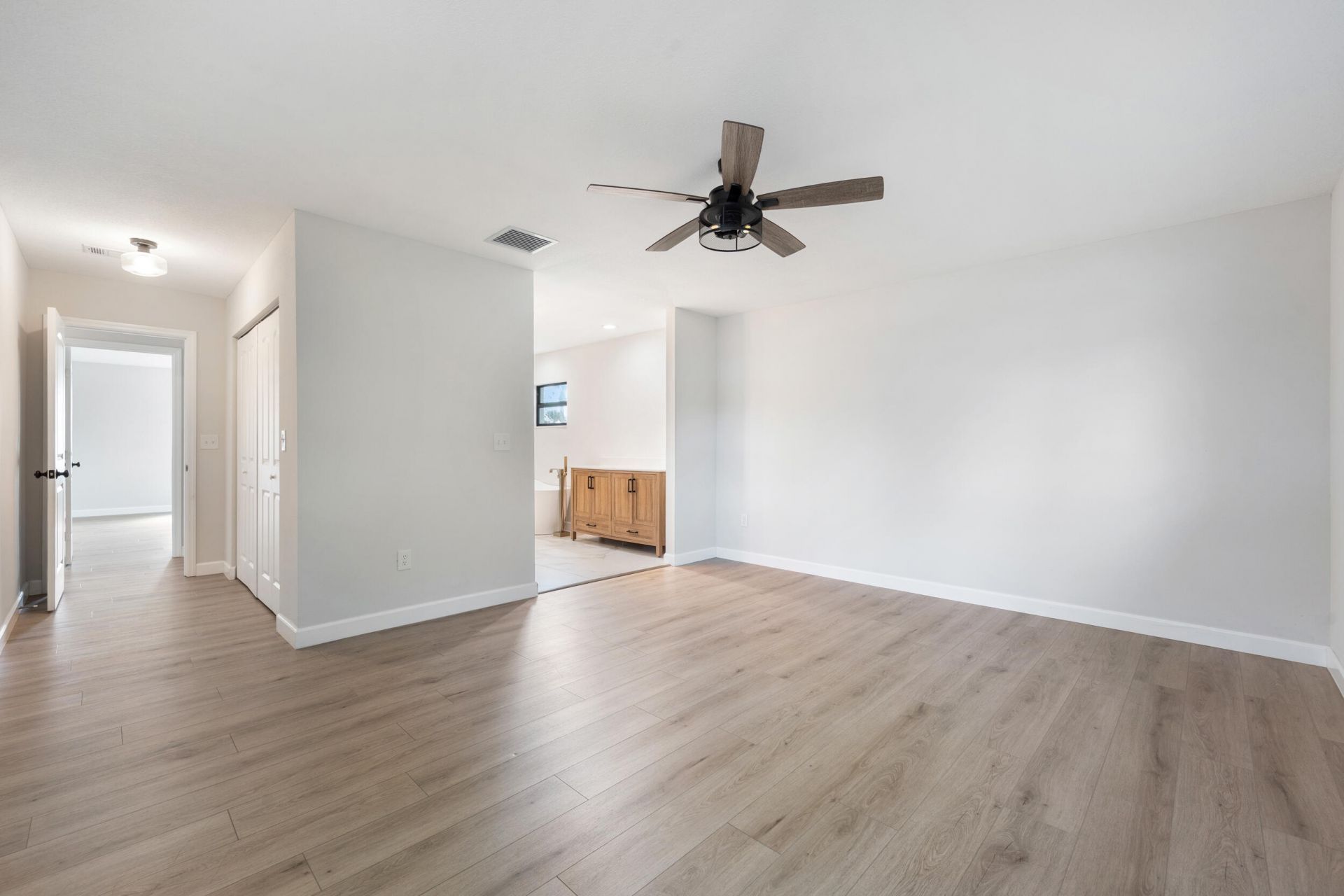 4003 S Indian River Drive, Fort Pierce, FL 34982 Photo