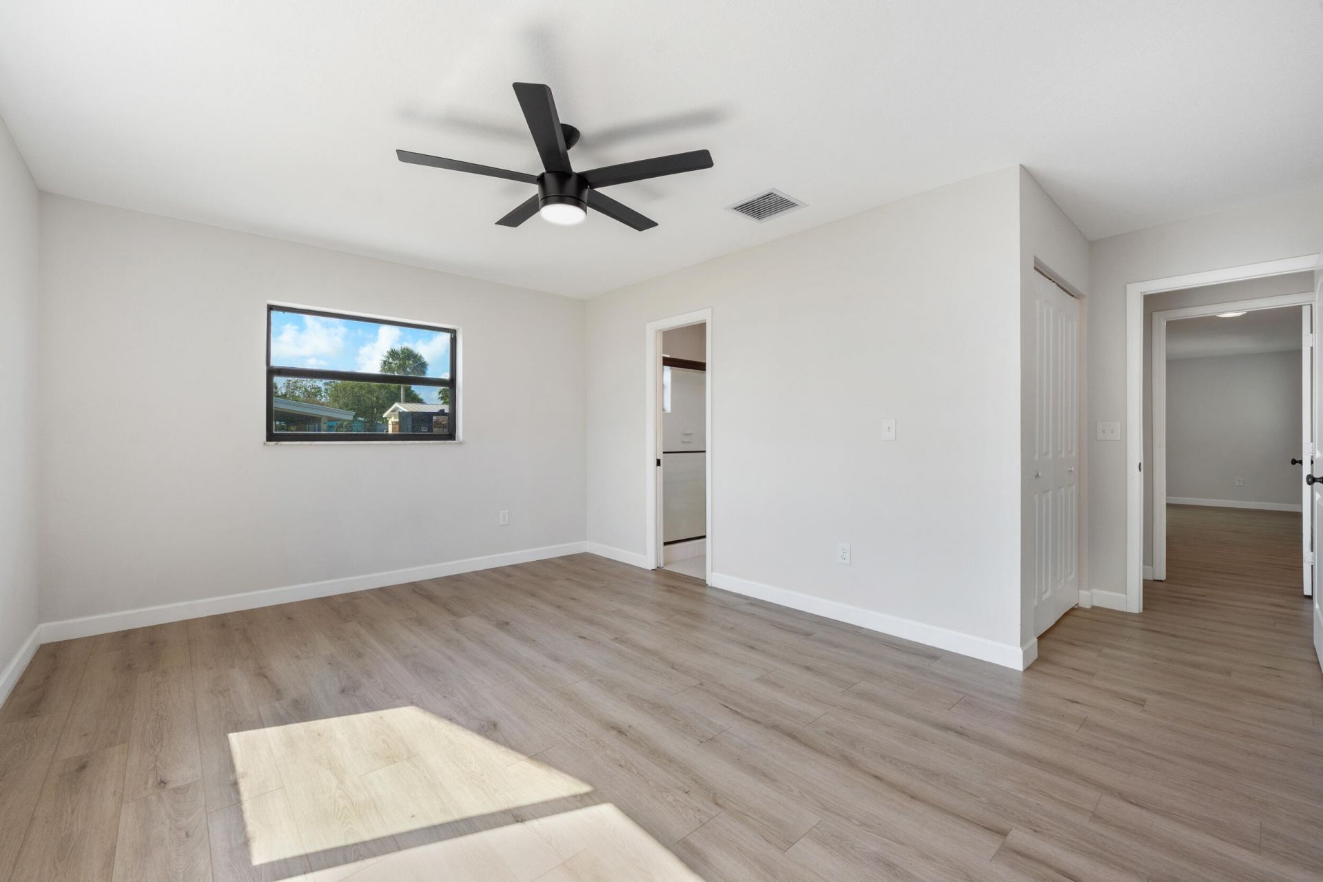 4003 S Indian River Drive, Fort Pierce, FL 34982 Photo