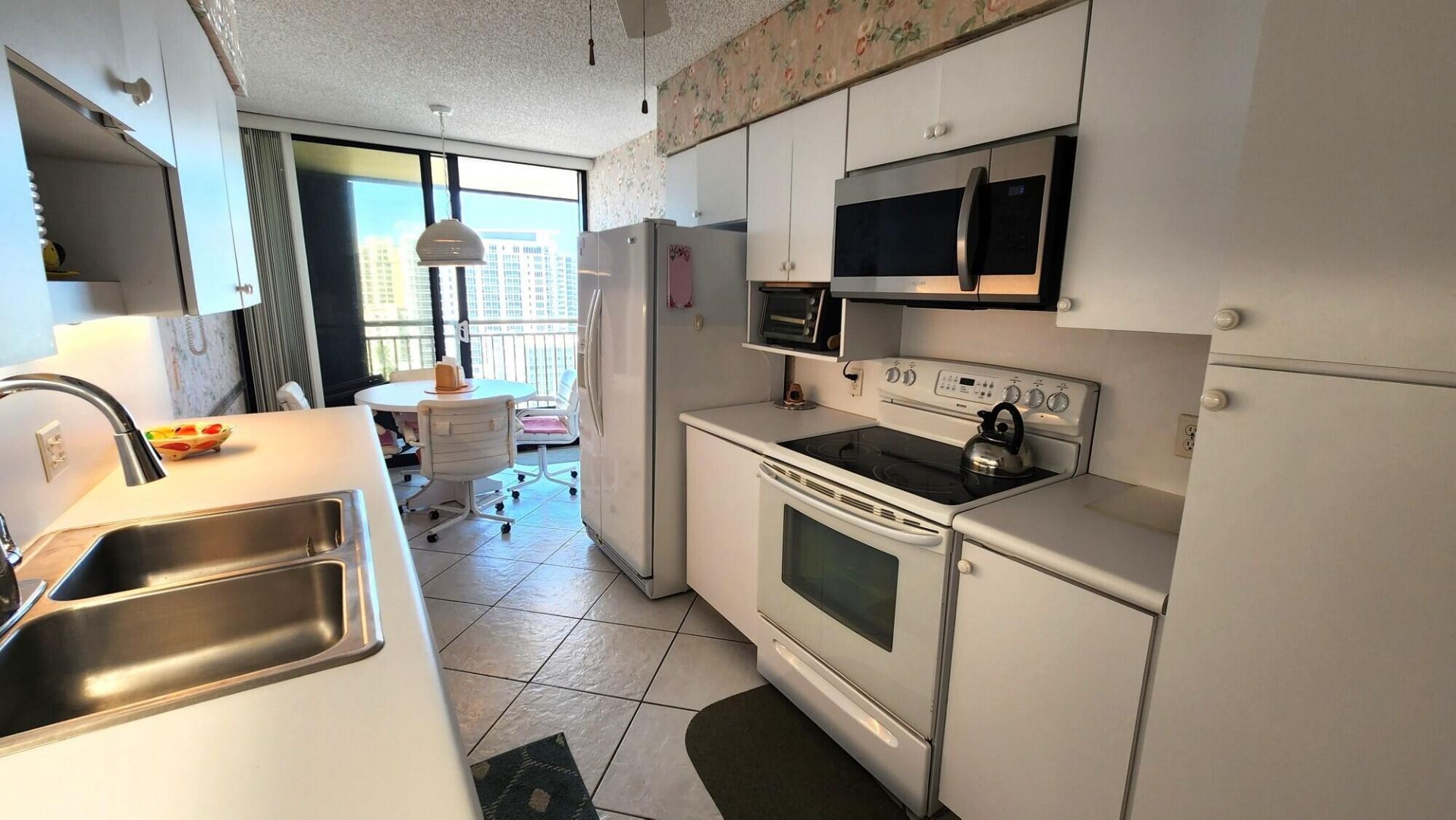 3400 N Ocean Drive, Unit 1703, Riviera Beach, FL 33404 Photo