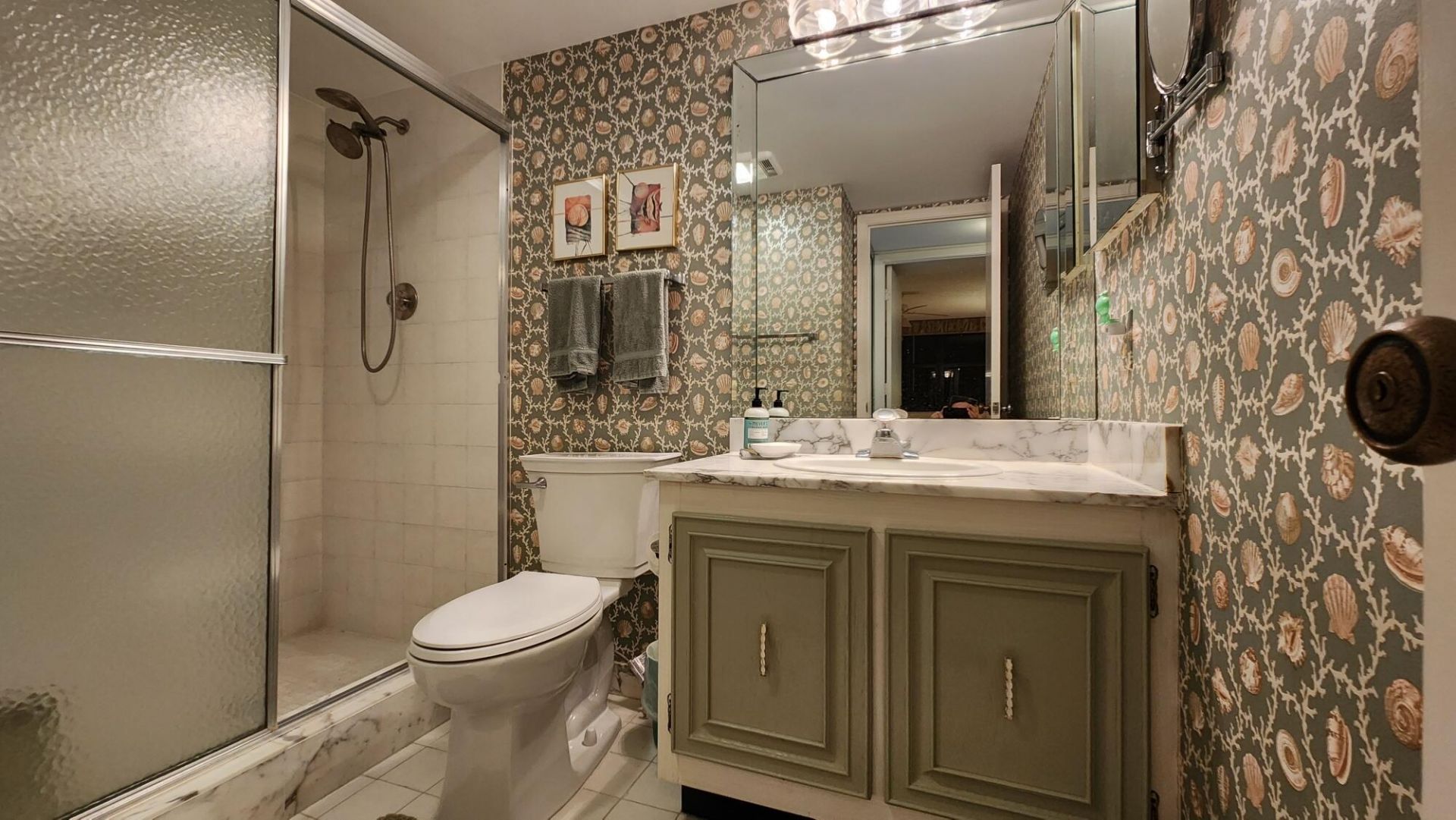 3400 N Ocean Drive, Unit 1703, Riviera Beach, FL 33404 Photo