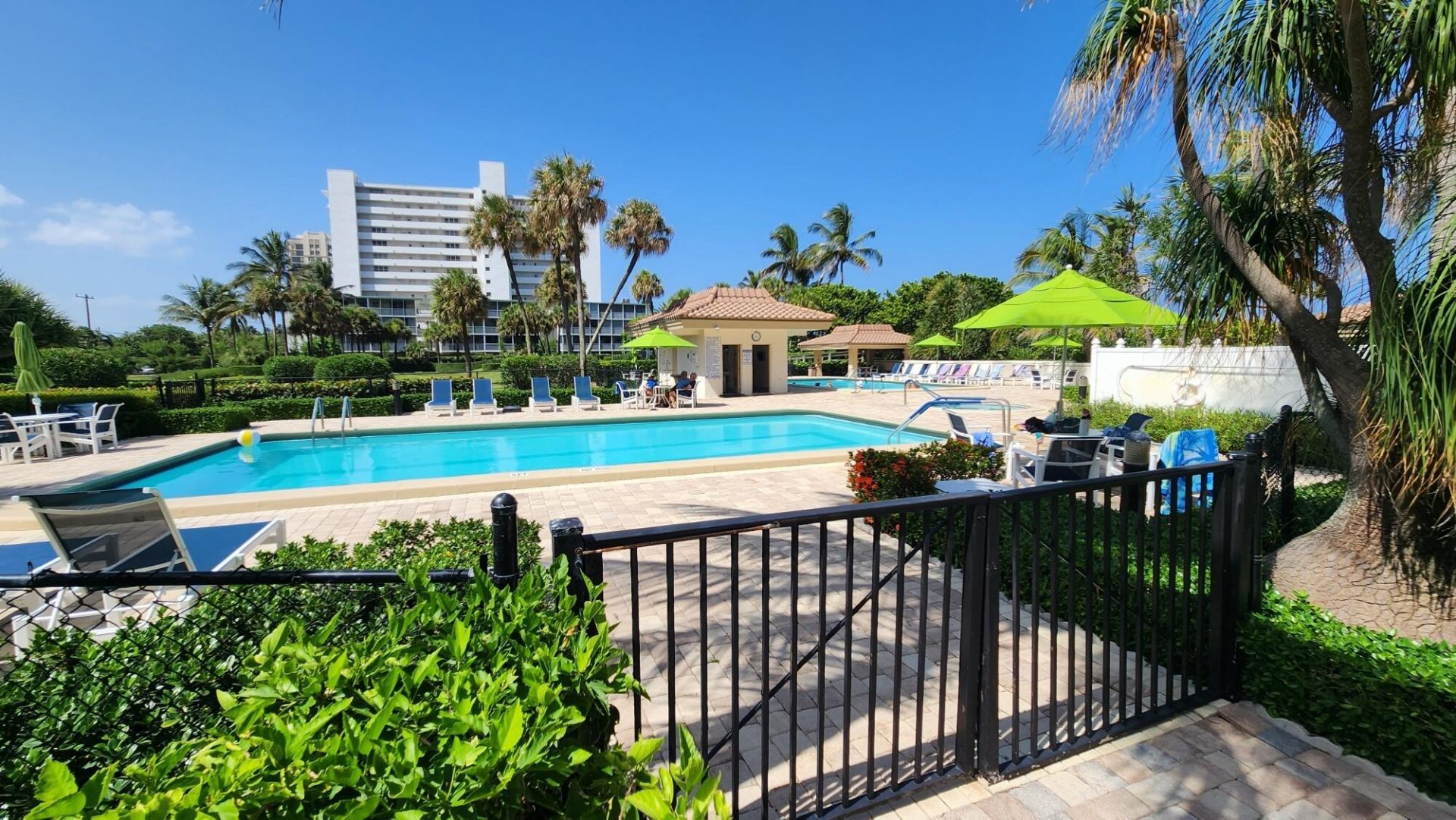 3400 N Ocean Drive, Unit 1703, Riviera Beach, FL 33404 Photo