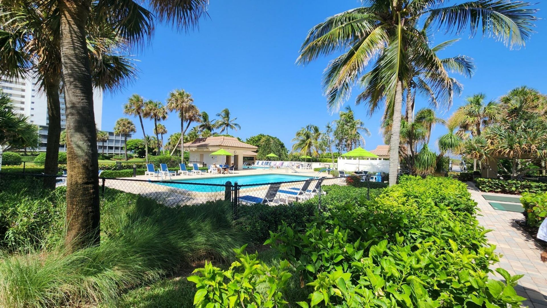 3400 N Ocean Drive, Unit 1703, Riviera Beach, FL 33404 Photo