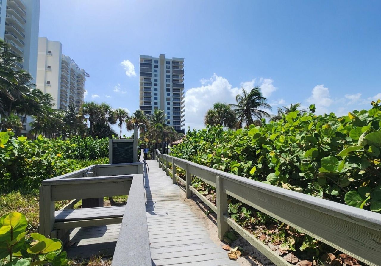 3400 N Ocean Drive, Unit 1703, Riviera Beach, FL 33404 Photo