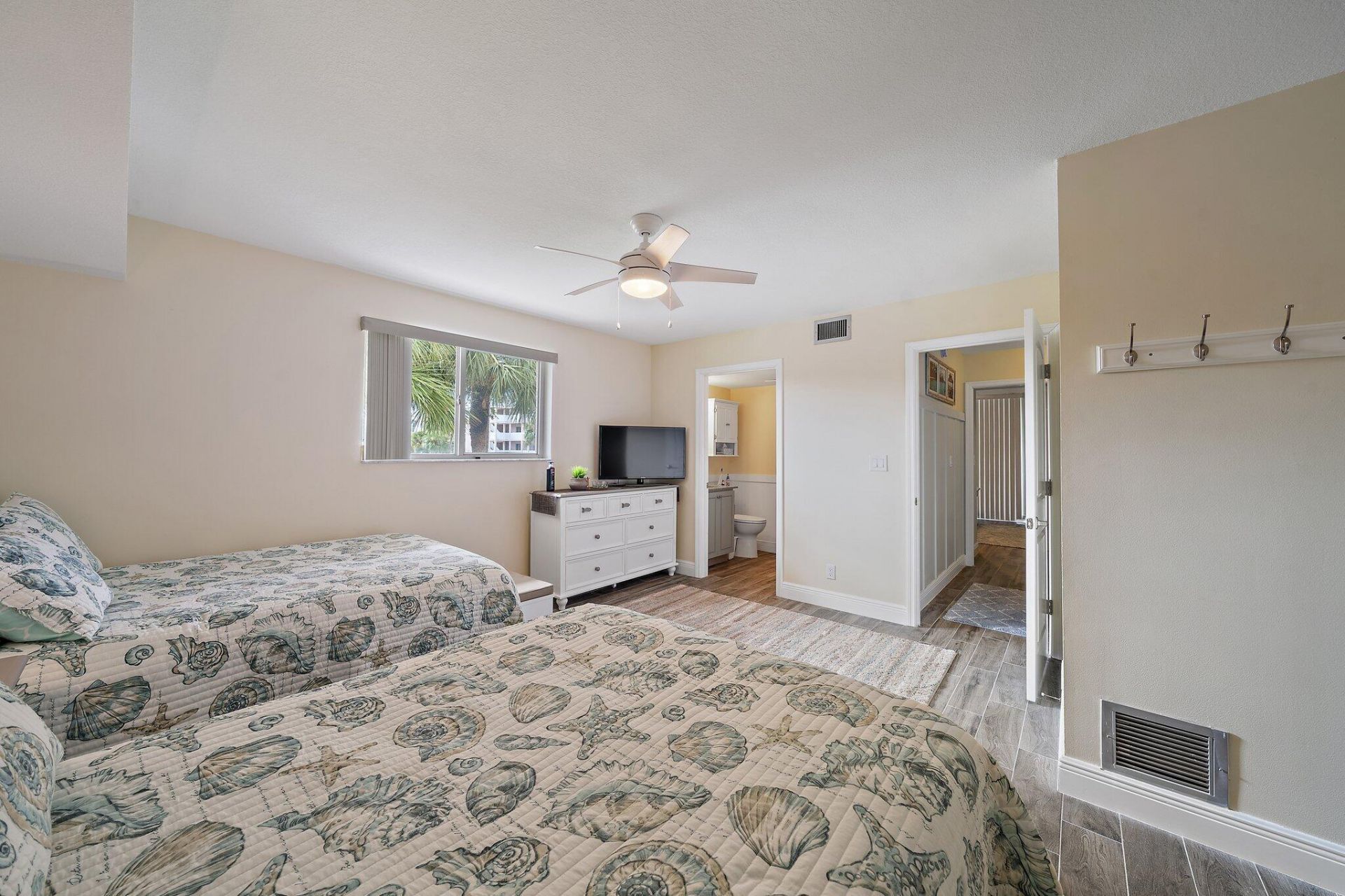 353 S Us Highway 1, Unit D101, Jupiter, FL 33477 Photo