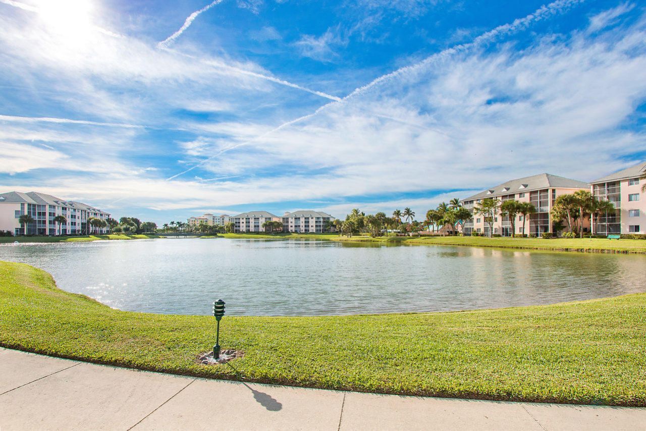 353 S Us Highway 1, Unit D101, Jupiter, FL 33477 Photo