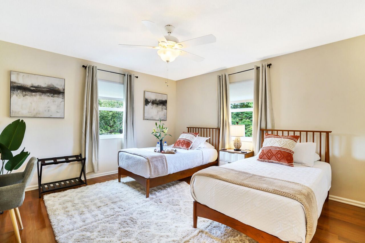 1311 NW 2nd Circle, Boca Raton, FL 33432 Photo