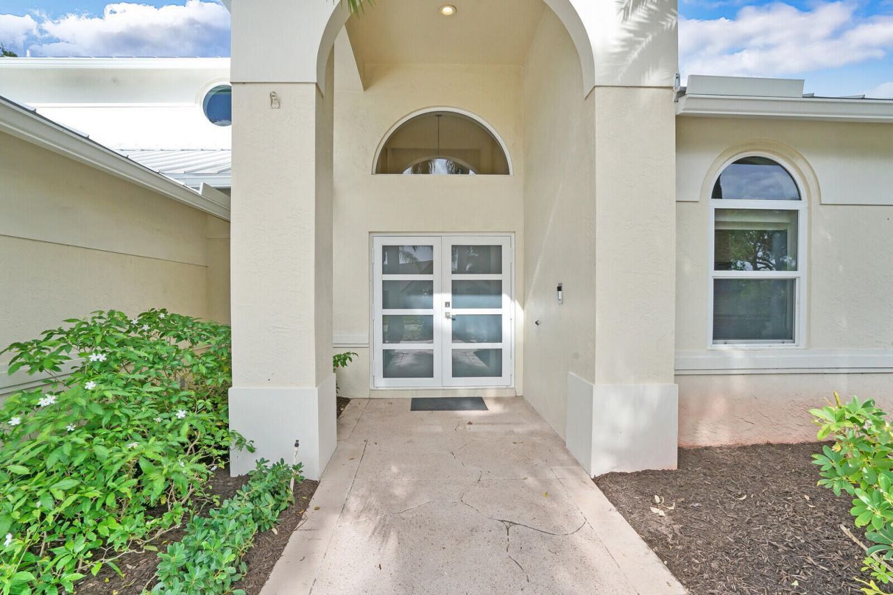 1311 NW 2nd Circle, Boca Raton, FL 33432 Photo