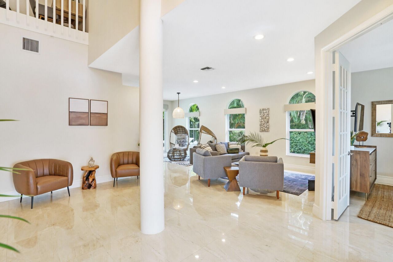 1311 NW 2nd Circle, Boca Raton, FL 33432 Photo