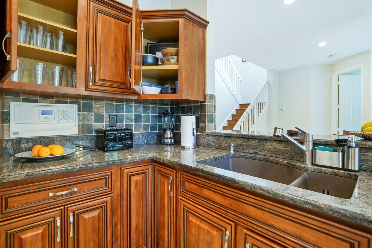 1311 NW 2nd Circle, Boca Raton, FL 33432 Photo