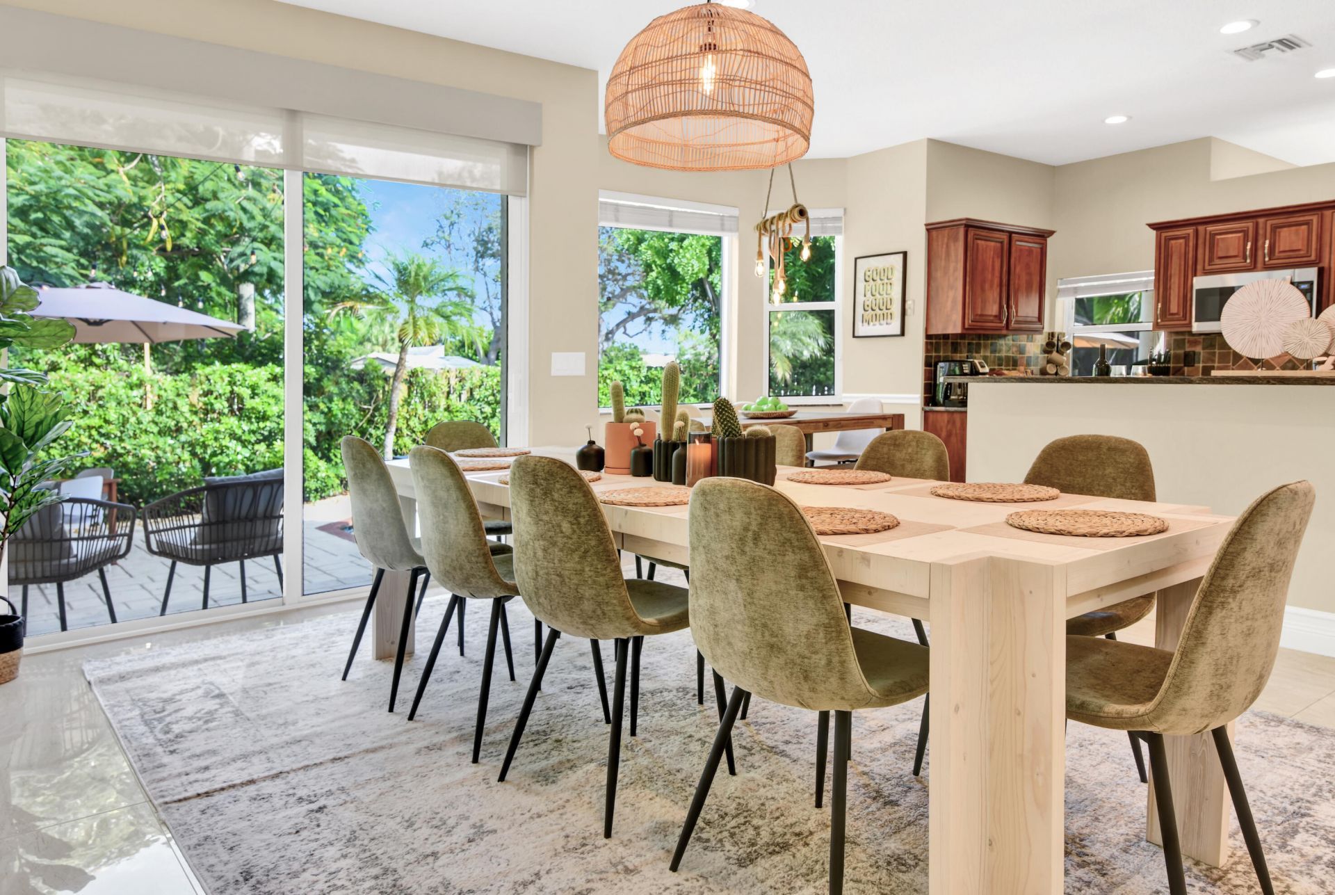 1311 NW 2nd Circle, Boca Raton, FL 33432 Photo