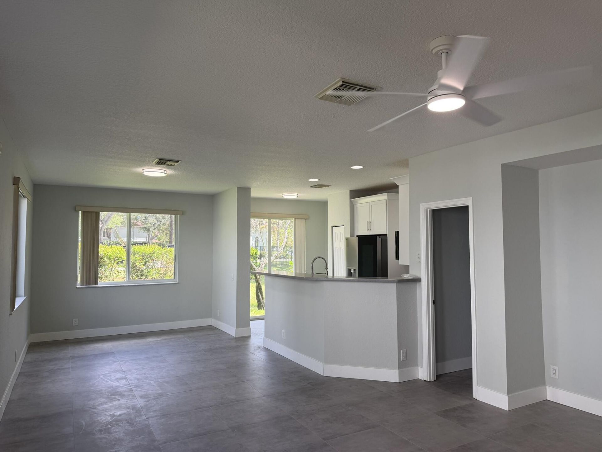 3251 Laurel Ridge Circle, Riviera Beach, FL 33404 Photo