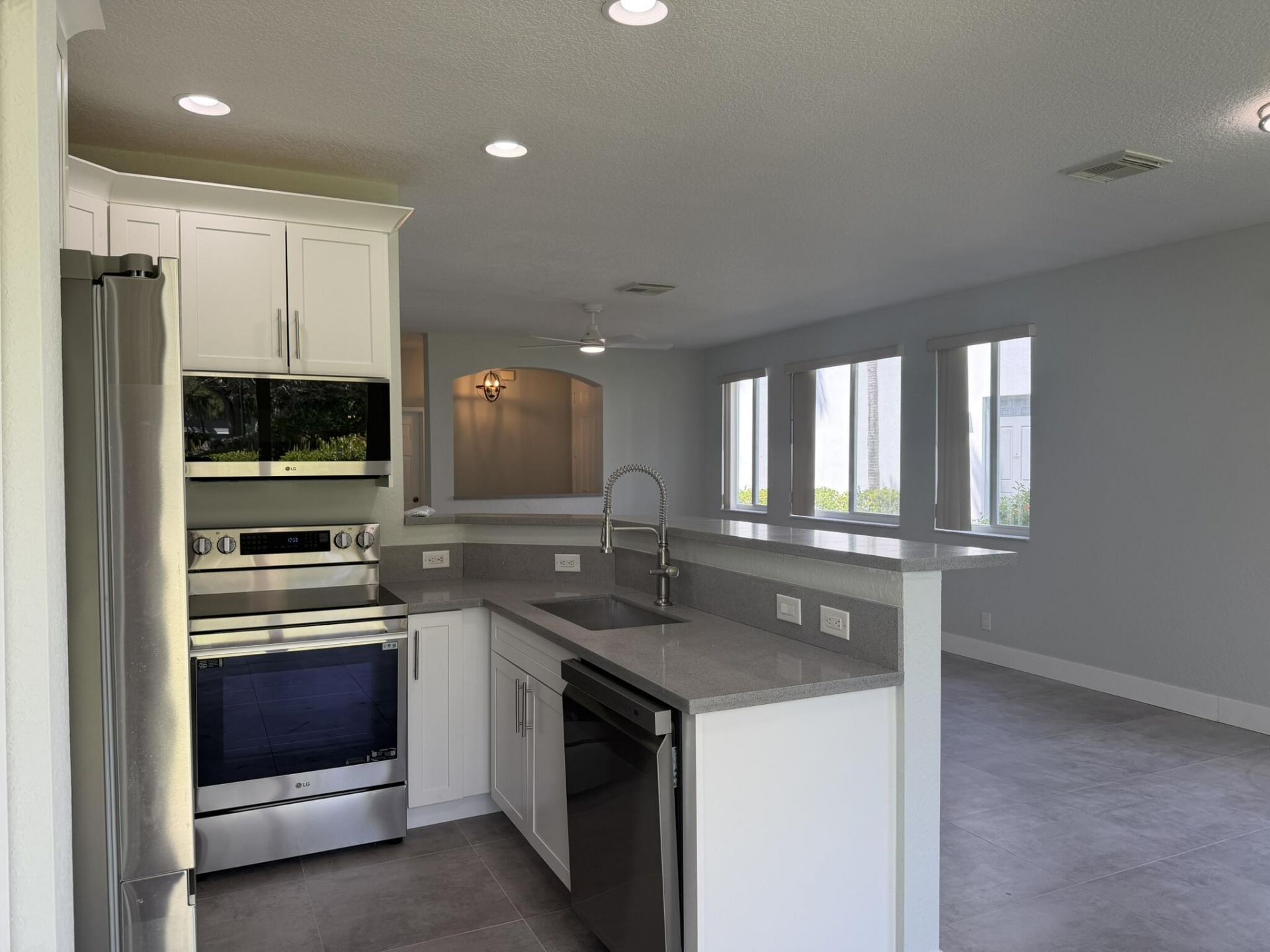 3251 Laurel Ridge Circle, Riviera Beach, FL 33404 Photo