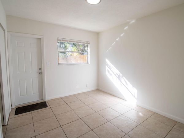 835 SW 4TH Street, Unit #3, Fort Lauderdale, FL 33312