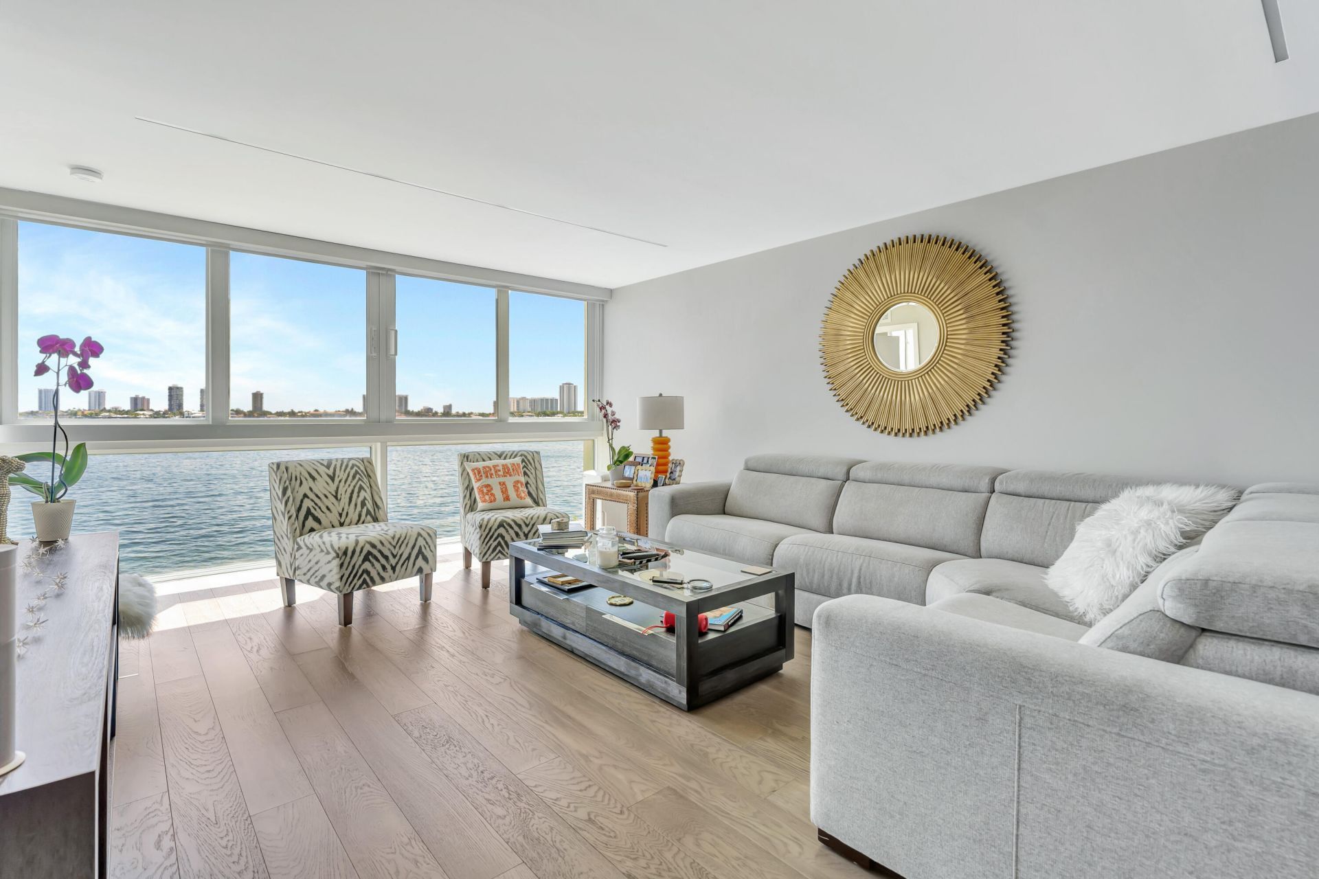 301 Lake Shore Drive, Unit 302, Lake Park, FL 33403 Photo