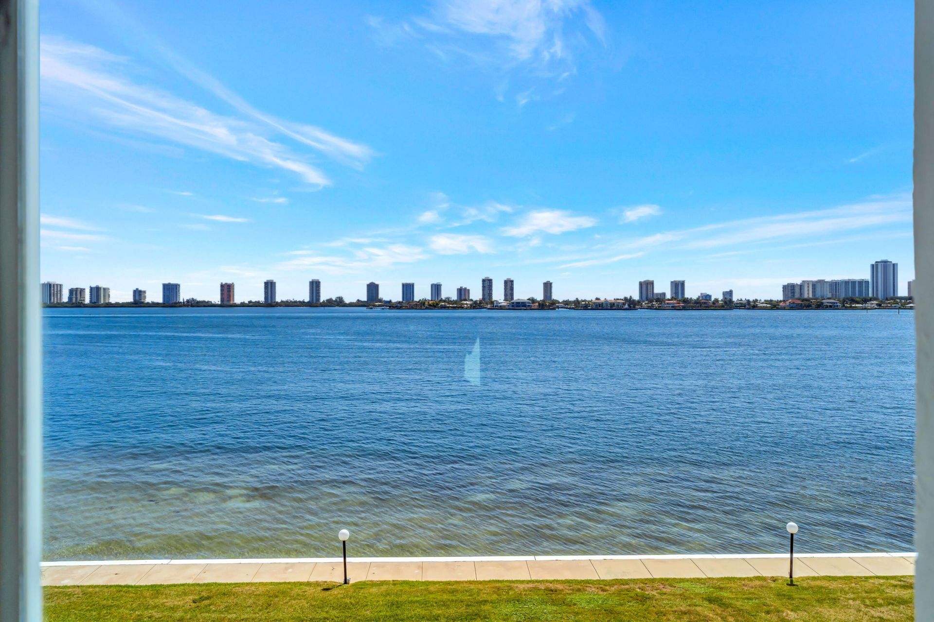 301 Lake Shore Drive, Unit 302, Lake Park, FL 33403 Photo