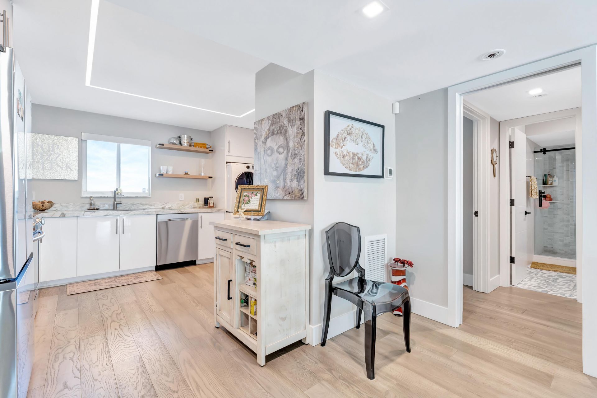 301 Lake Shore Drive, Unit 302, Lake Park, FL 33403 Photo