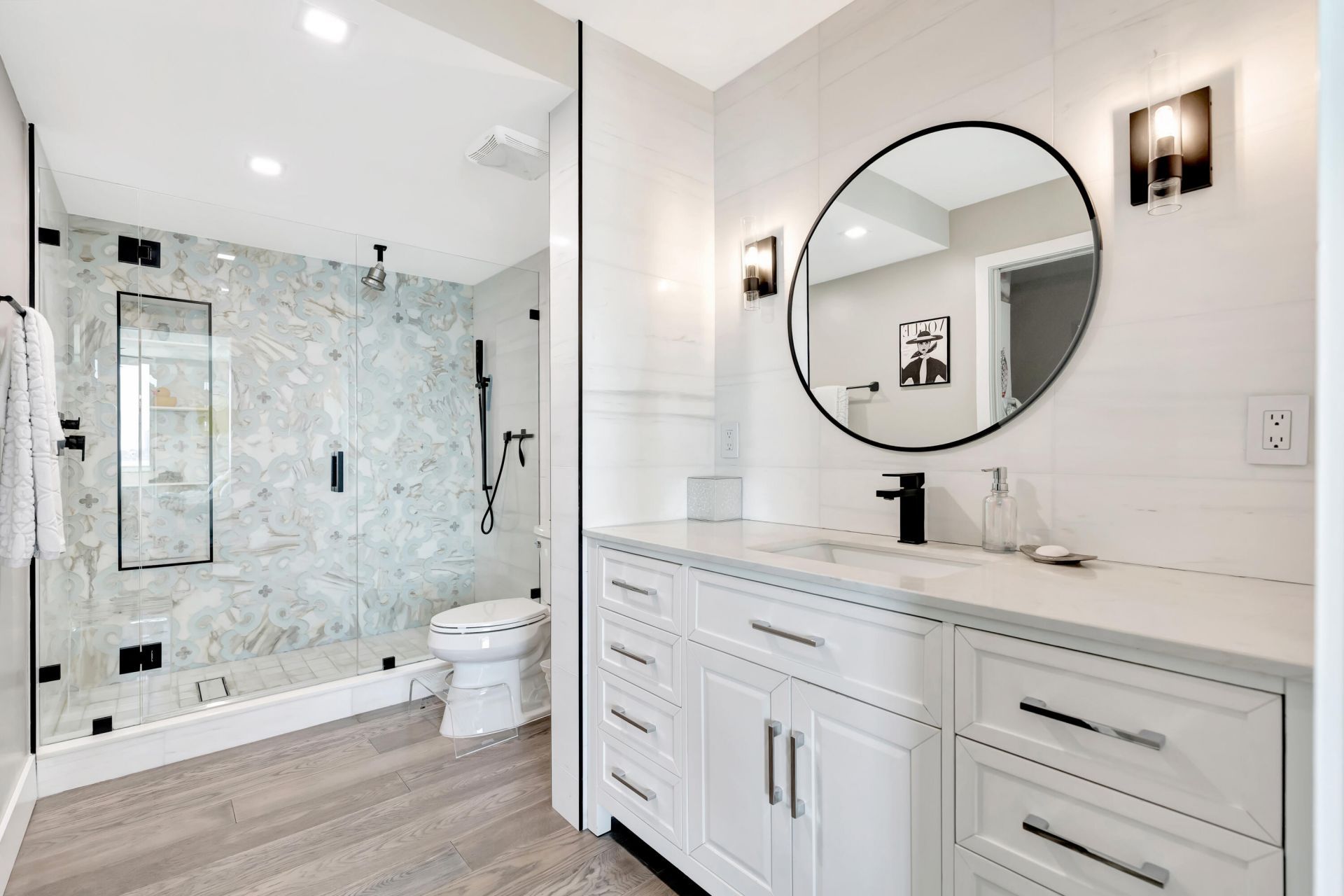 301 Lake Shore Drive, Unit 302, Lake Park, FL 33403 Photo