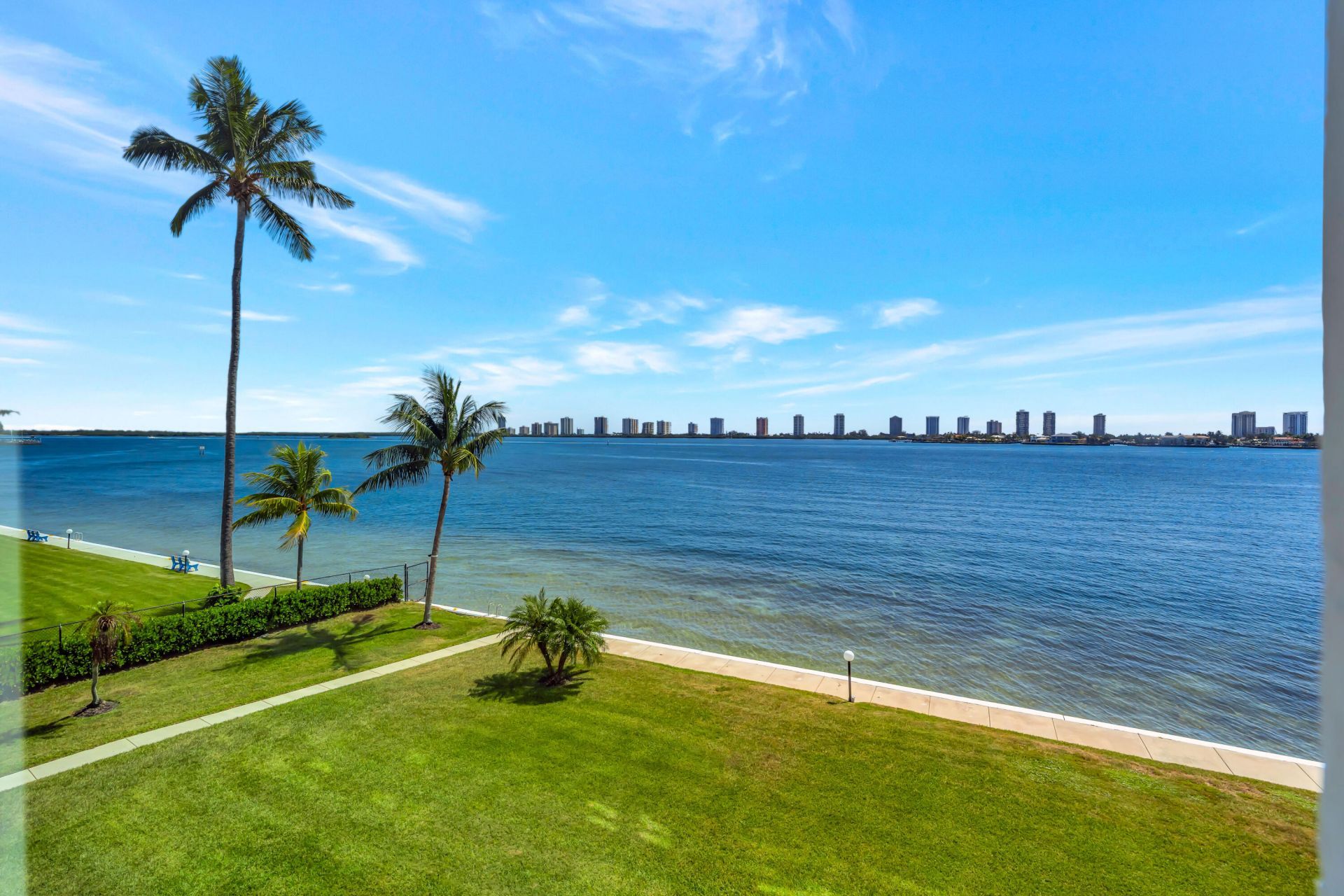 301 Lake Shore Drive, Unit 302, Lake Park, FL 33403 Photo