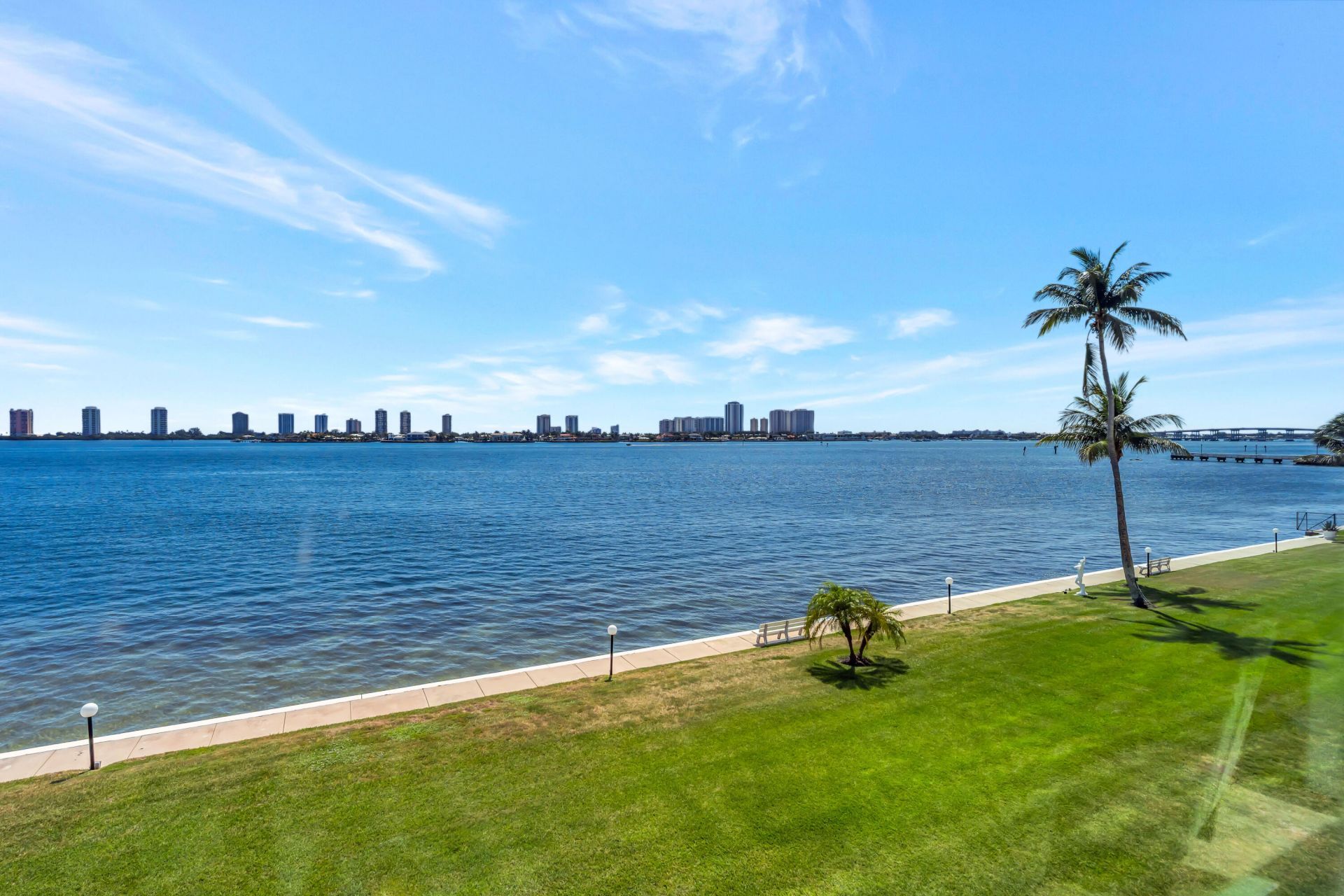 301 Lake Shore Drive, Unit 302, Lake Park, FL 33403 Photo