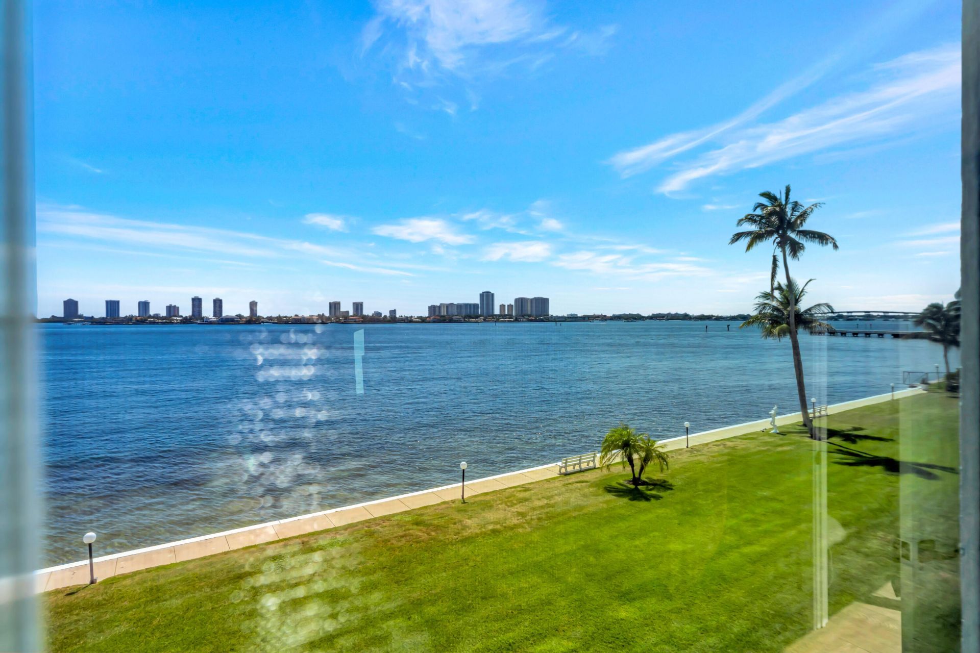 301 Lake Shore Drive, Unit 302, Lake Park, FL 33403 Photo