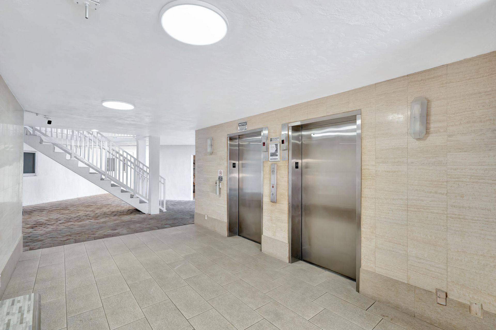 301 Lake Shore Drive, Unit 302, Lake Park, FL 33403 Photo