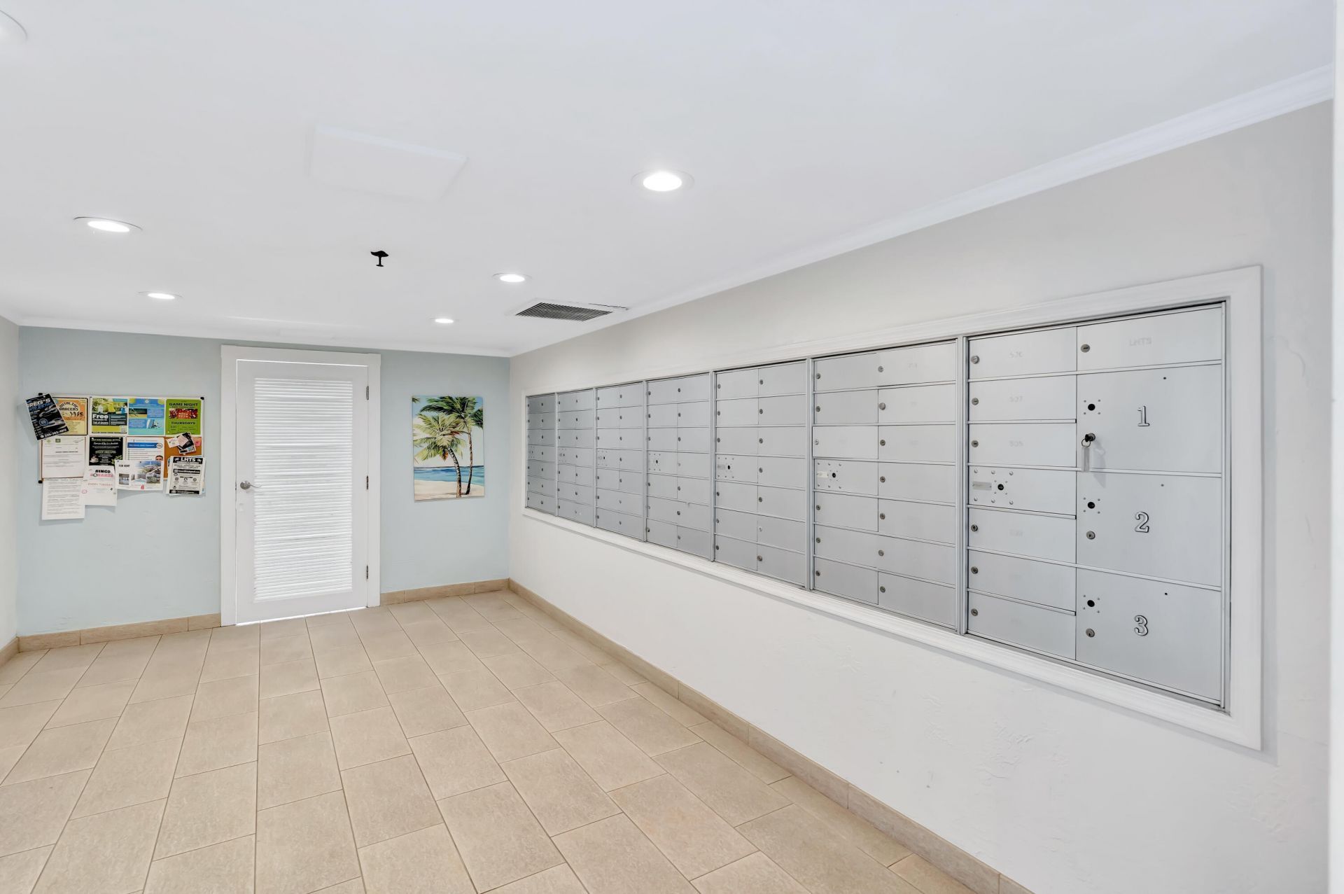 301 Lake Shore Drive, Unit 302, Lake Park, FL 33403 Photo
