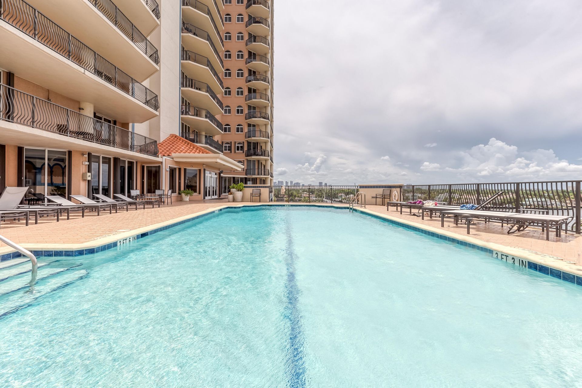 100 S Birch Road, Unit 701B, Fort Lauderdale, FL 33316 Photo