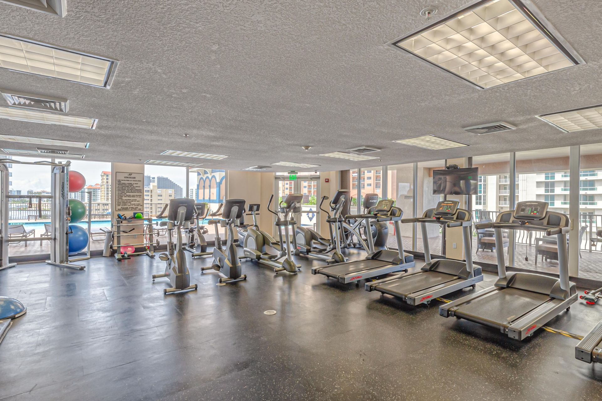 100 S Birch Road, Unit 701B, Fort Lauderdale, FL 33316 Photo