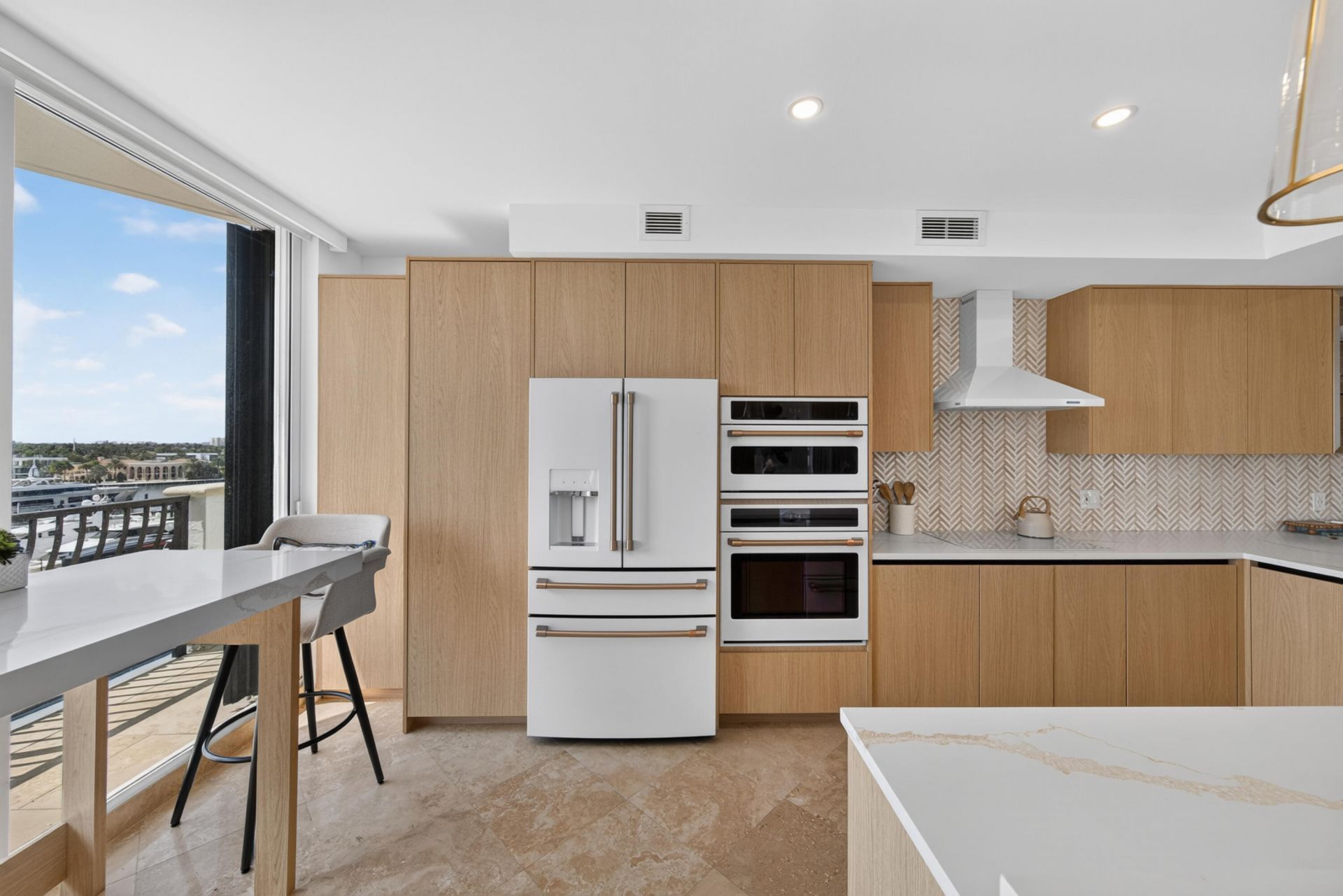 100 S Birch Road, Unit 701B, Fort Lauderdale, FL 33316 Photo