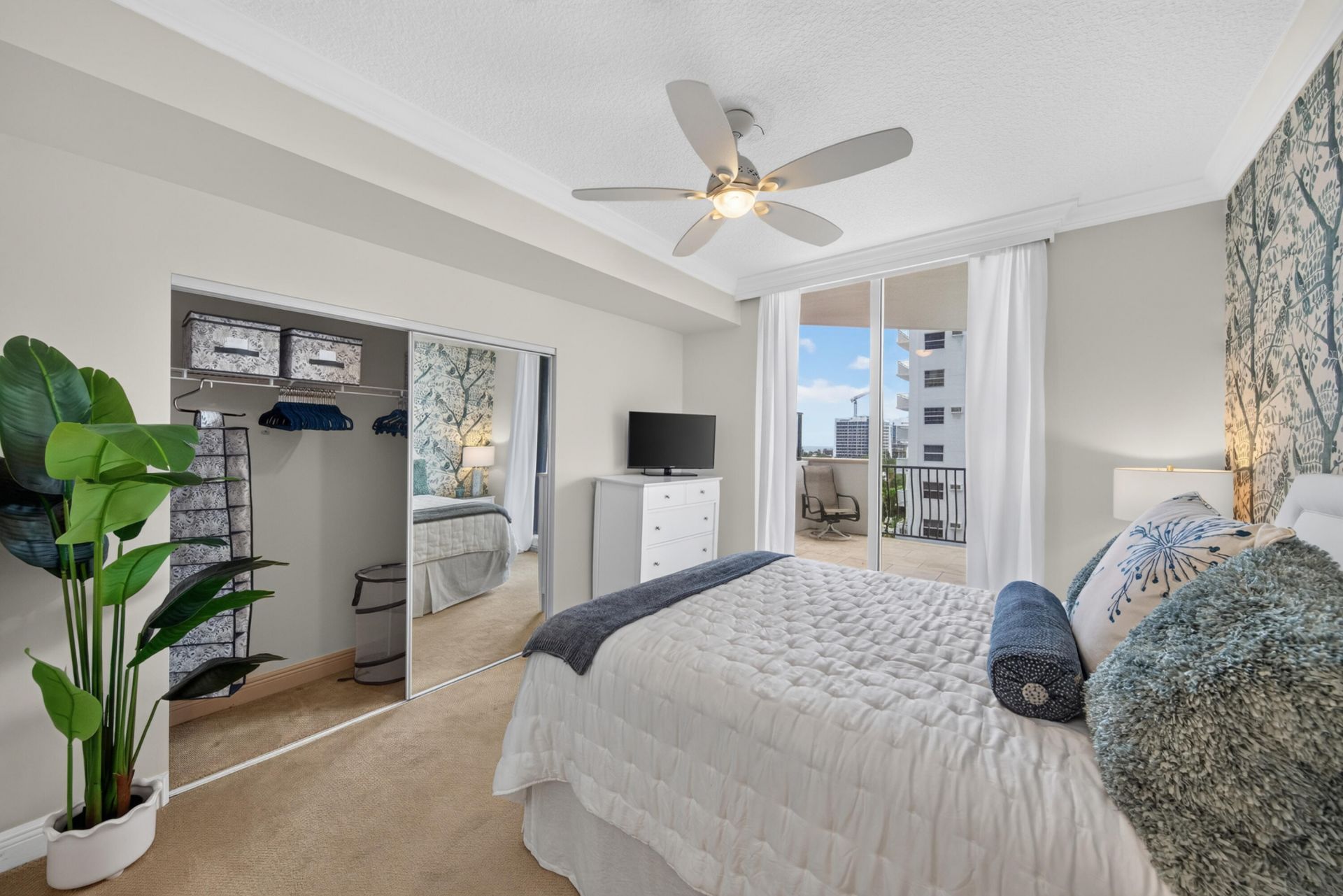 100 S Birch Road, Unit 701B, Fort Lauderdale, FL 33316 Photo