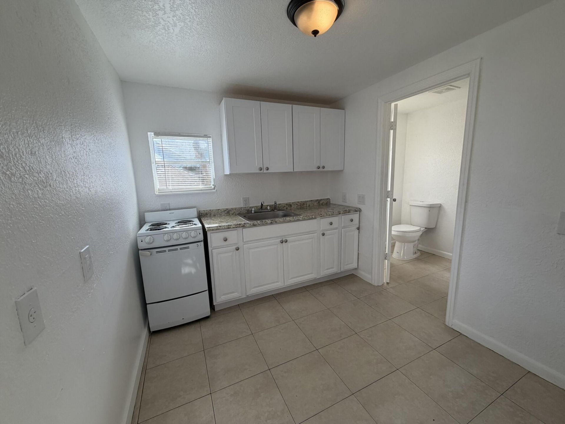 926 S F Street, Lake Worth Beach, FL 33460 Photo
