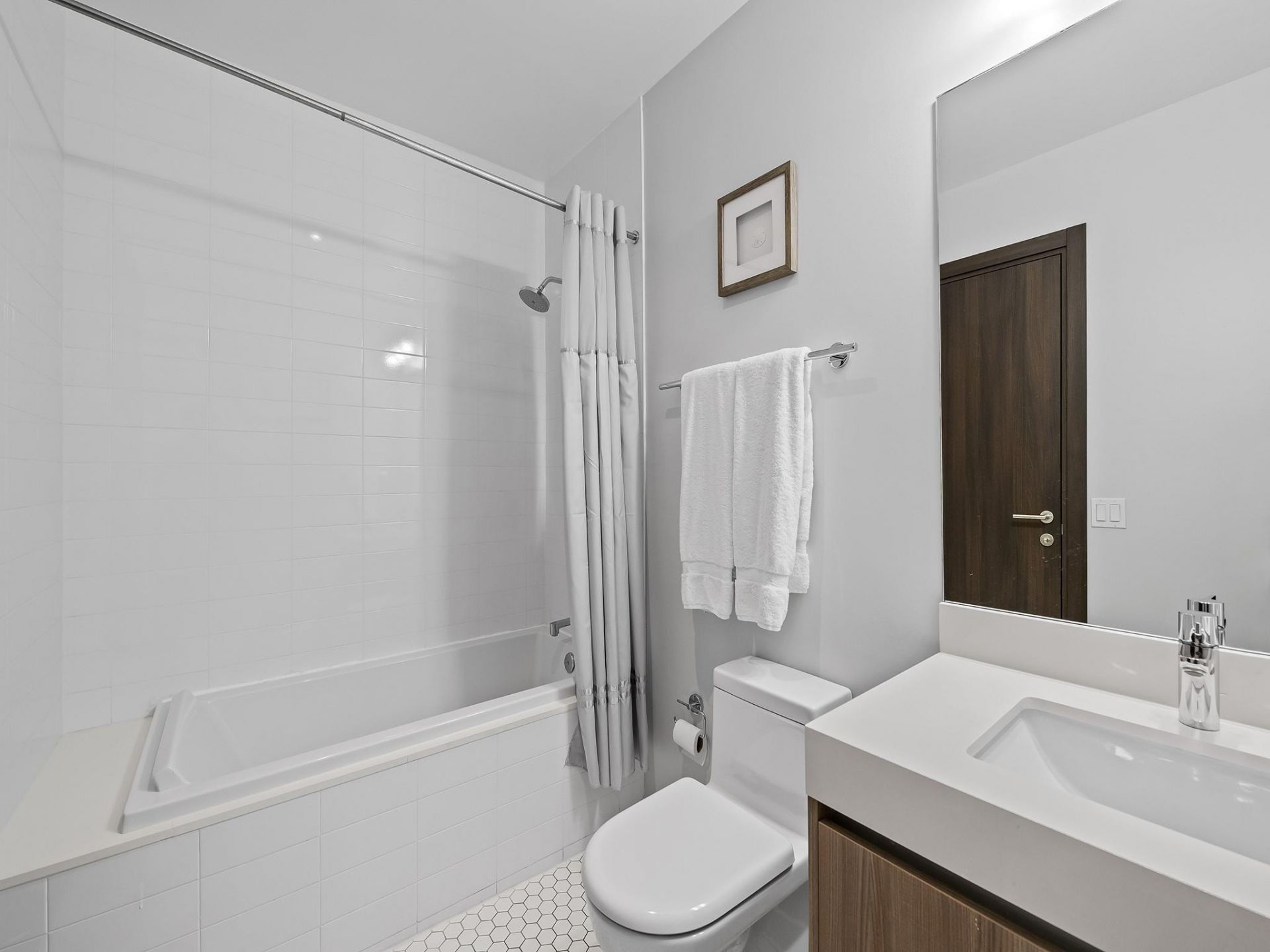 401 N Birch, Unit Th6, Fort Lauderdale, FL 33304 Photo