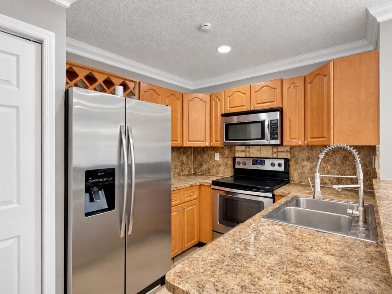 22258 SW 98th Place, Unit ., Cutler Bay, FL 33190 Photo