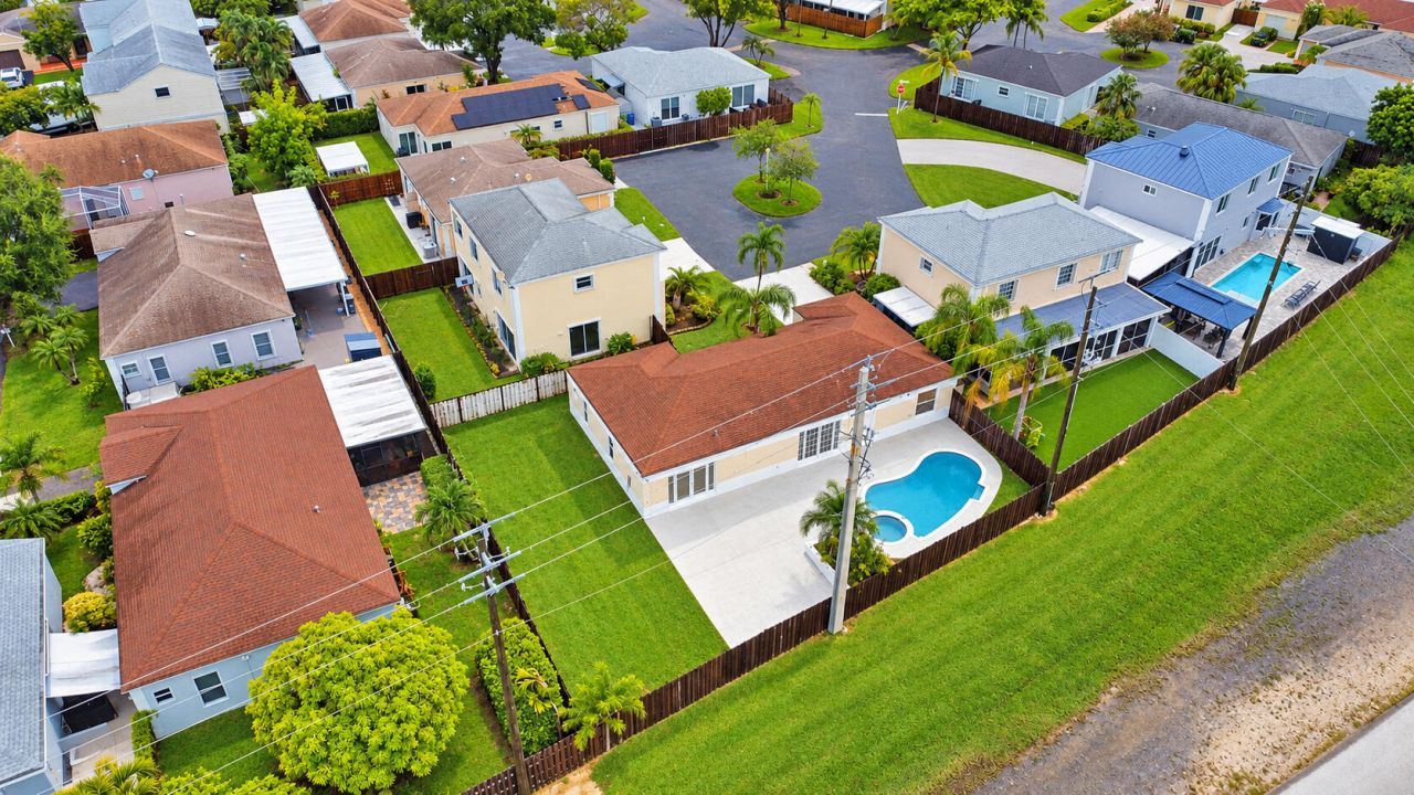 22258 SW 98th Place, Unit ., Cutler Bay, FL 33190 Photo