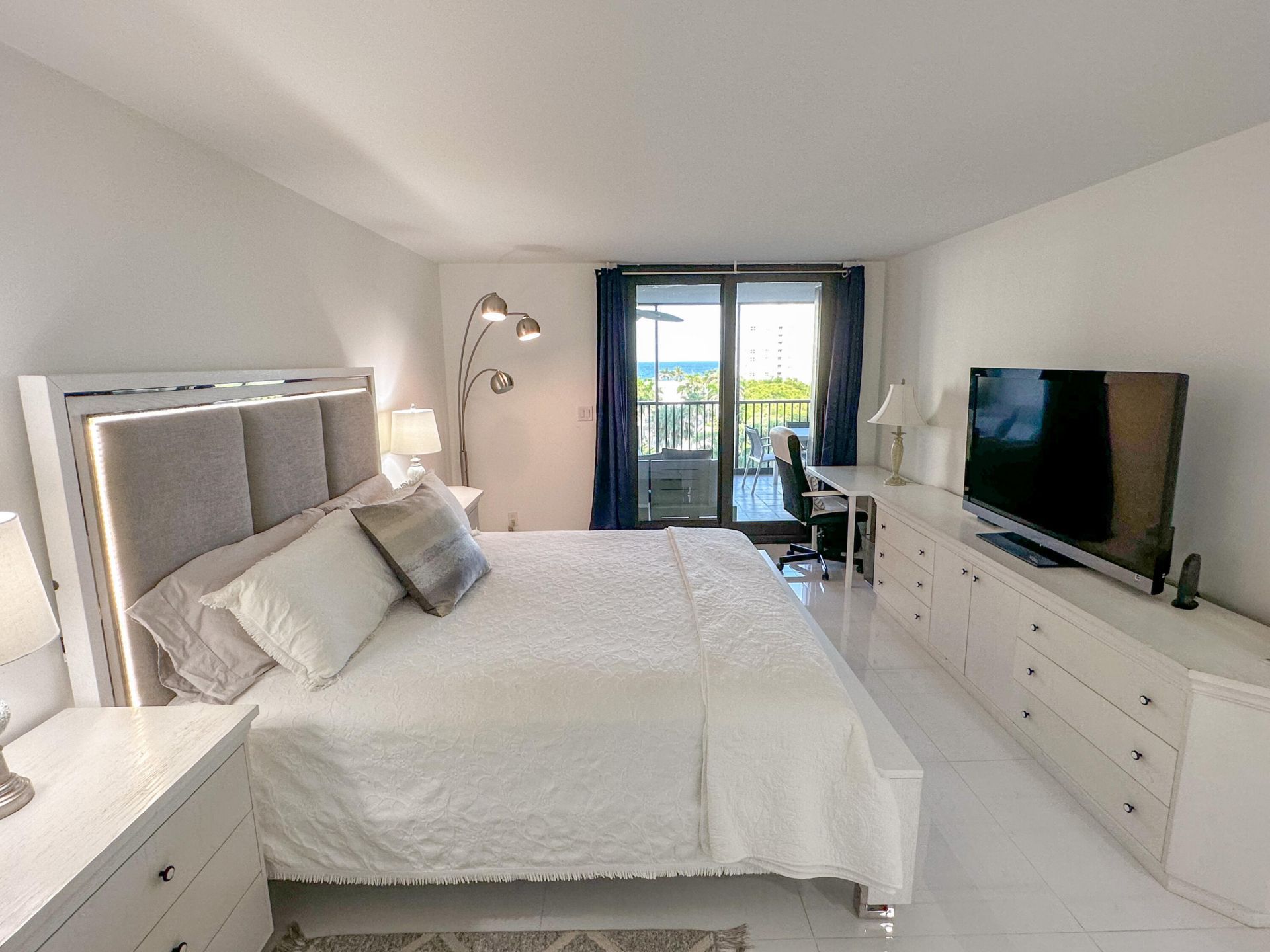 3420 S Ocean Boulevard, Unit 7O, Highland Beach, FL 33487 Photo