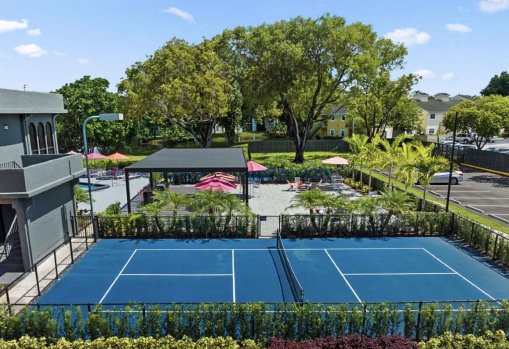 4108 N Pine Island Road, Sunrise, FL 33351 Photo
